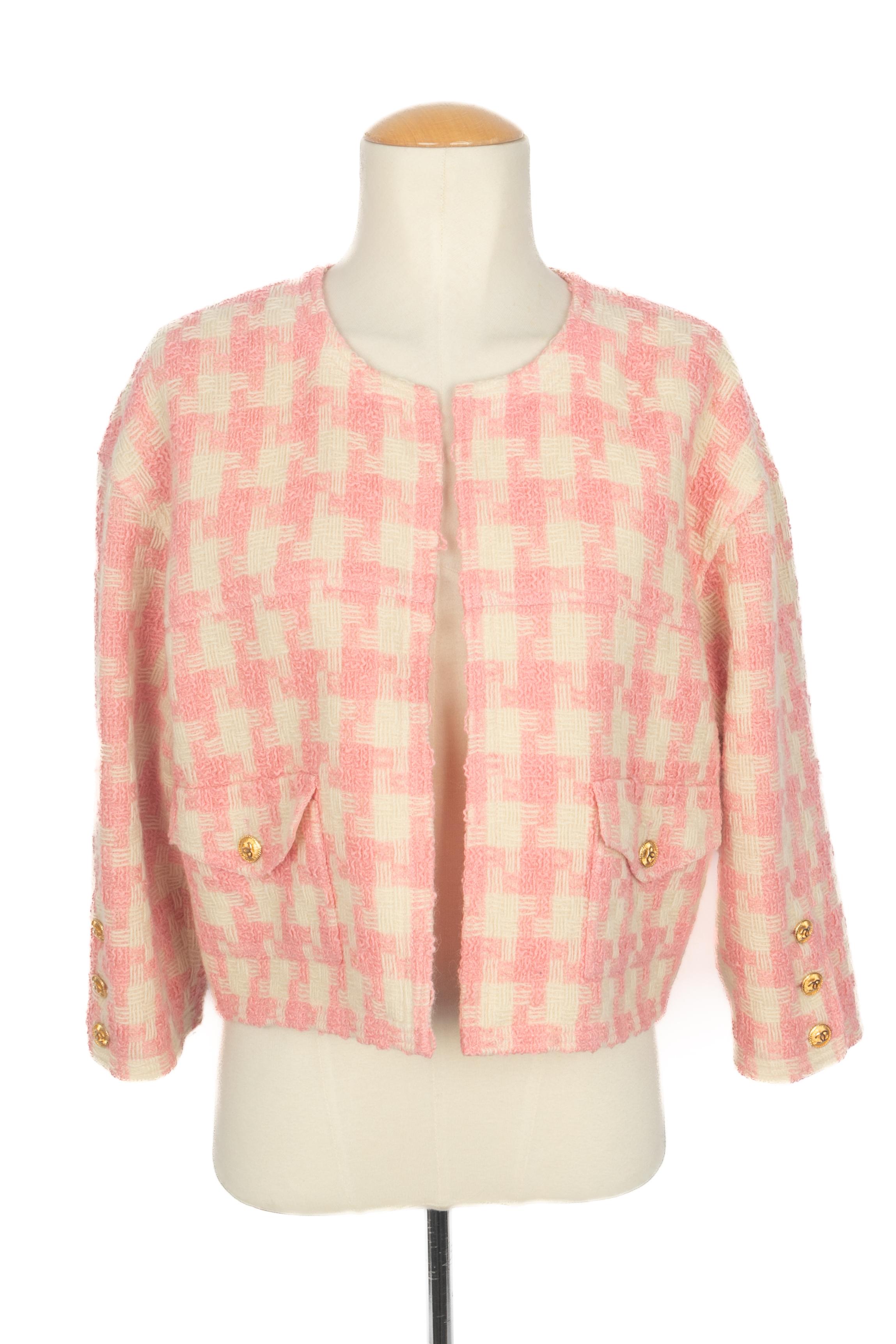 Tailleur rosa Chanel años 90 en venta 4