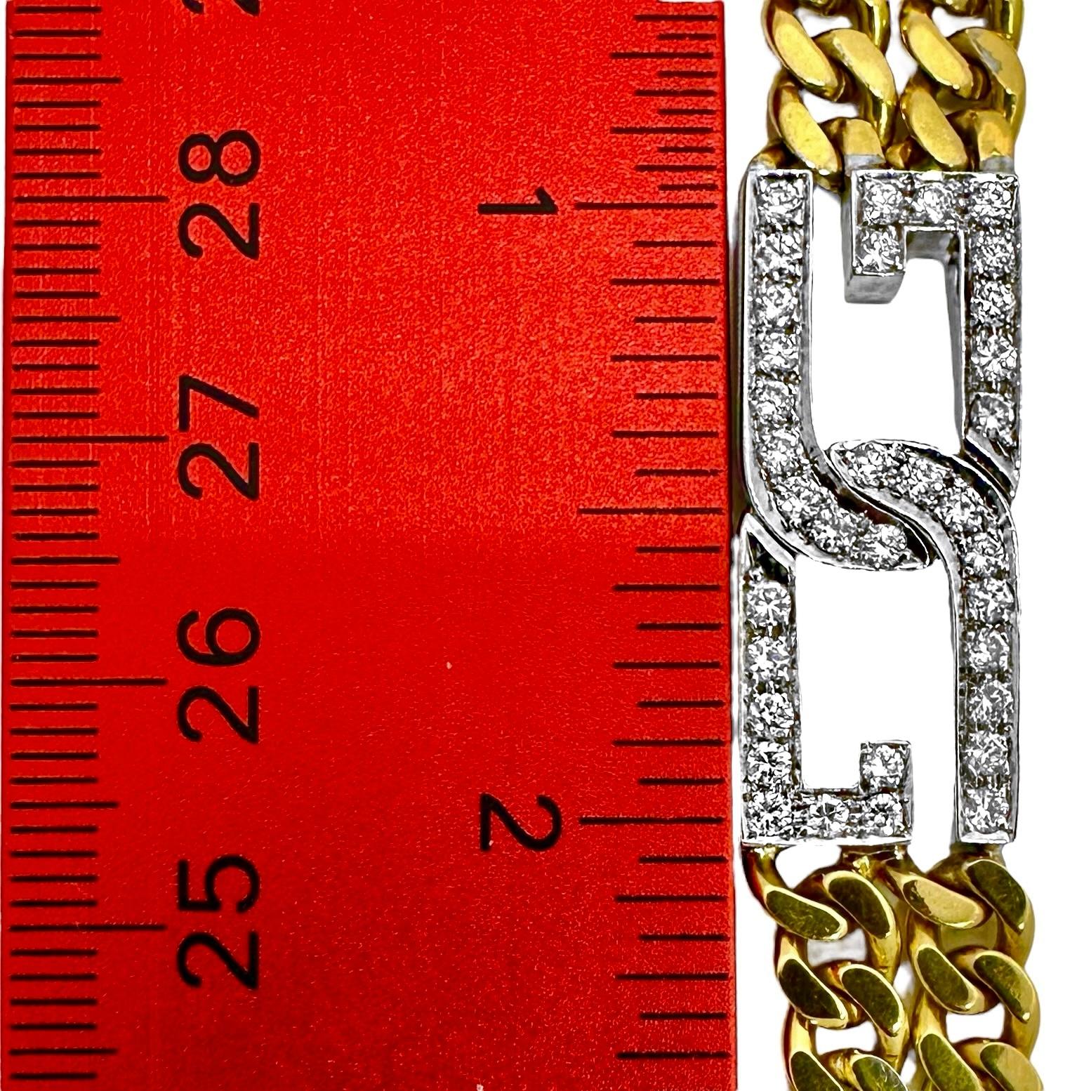 Choker à double rangée de maillons cubains en or jaune 18 carats avec station centrale en diamants Pour femmes en vente