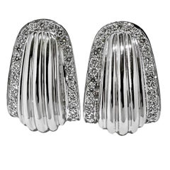 Tailored J Hoop Earrings in Fluted 18K White Gold with Diamond Borders