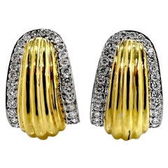 Tailored J Hoop Earrings in Fluted, 18K Yellow Gold with Diamond Borders
