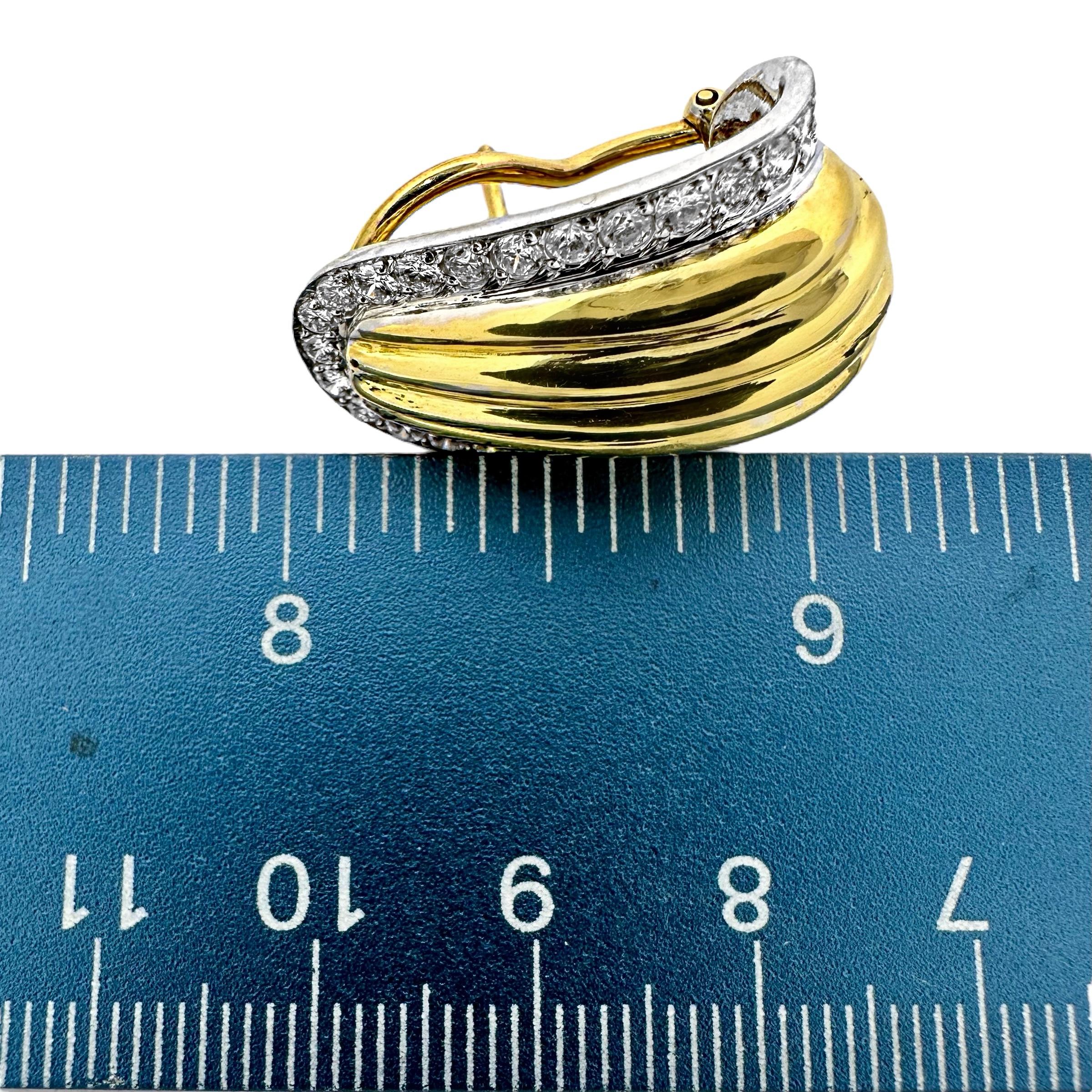 Tailored J Hoop Earrings in Fluted, 18K Yellow Gold with Diamond Borders For Sale 2