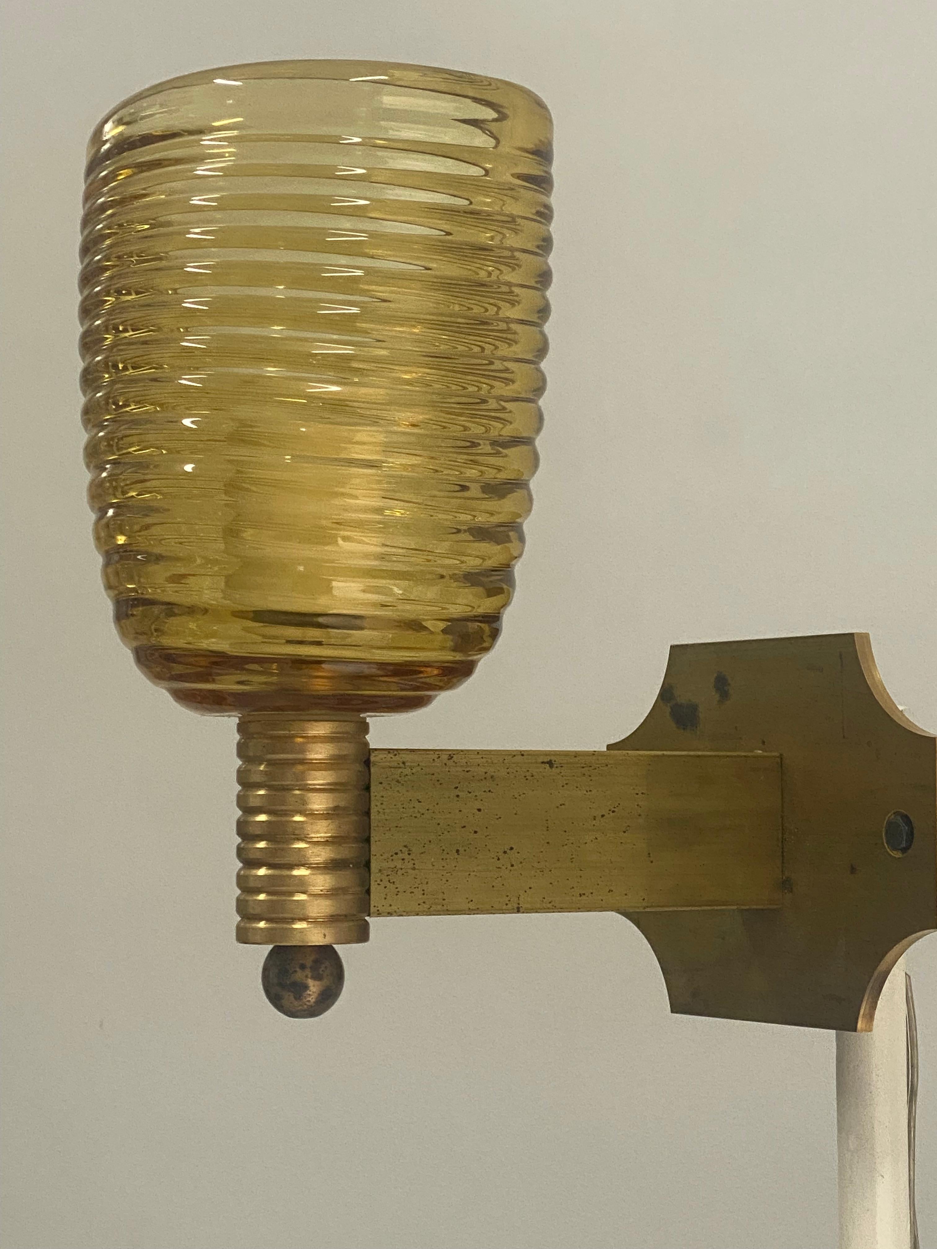 Pareja de apliques de ámbar de Murano a medida longitud 13 cm para el Sr. Bronson años 90 Italia Vidrio en venta