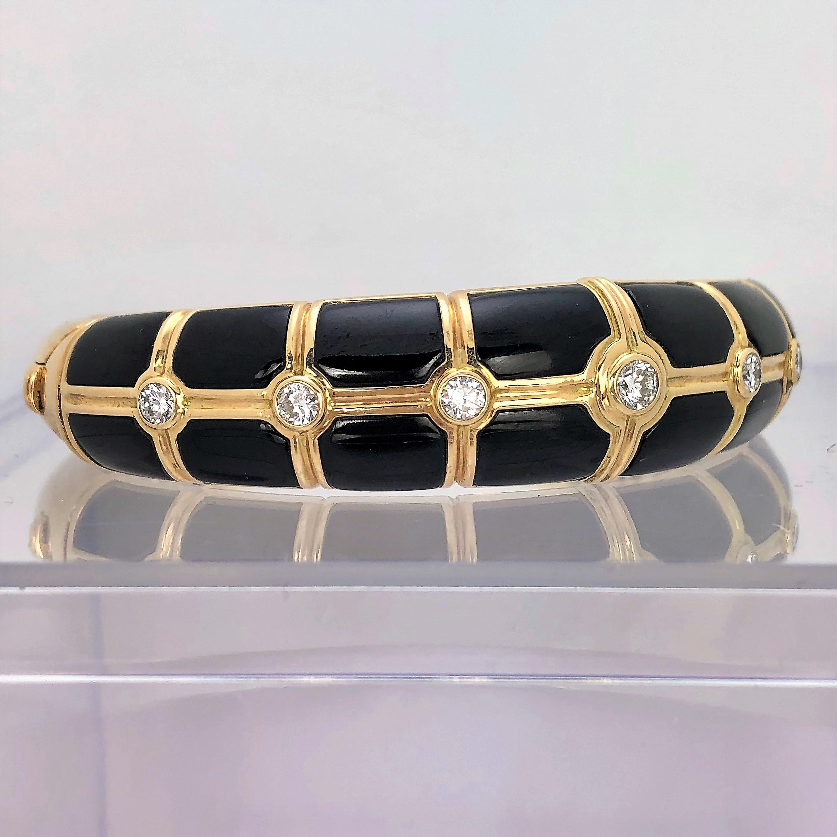 Tailored Onyx, Gold and Diamond Bangle for a Large Wrist Size For Sale 1