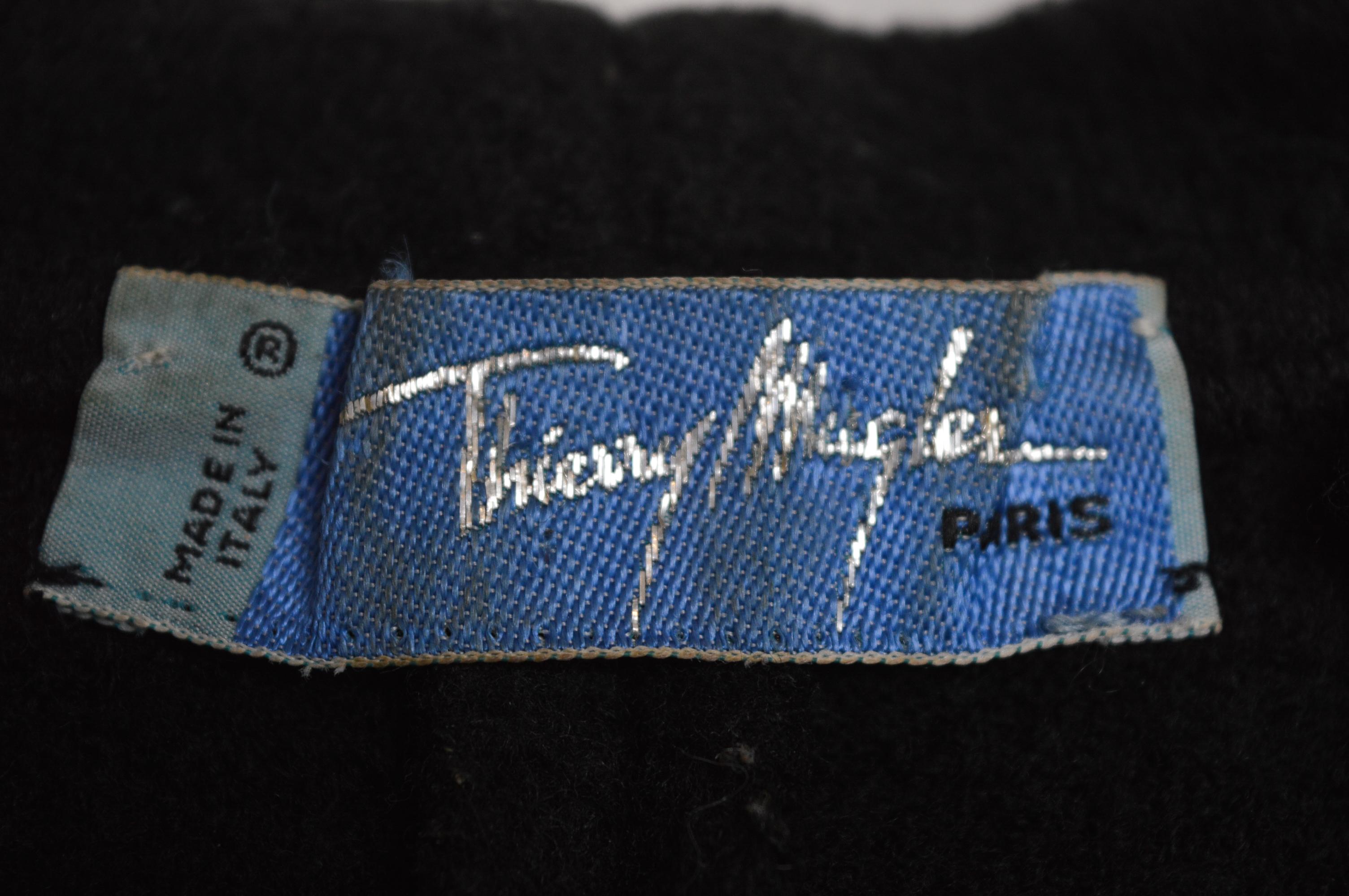 Tailored Vintage Thierry Mugler Pure Wool Sculpted Knit Black Blazer Jacket 6