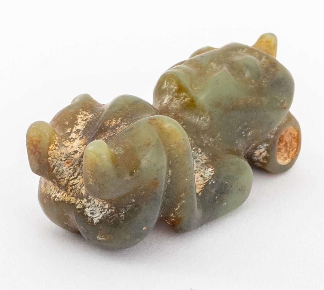 Taino Pre-Columbian Carved Jade Zemi Pendant In Good Condition For Sale In Astoria, NY
