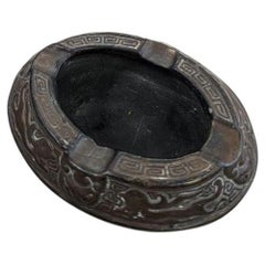 Taisho Era Japanese Black Porcelain Ashtray