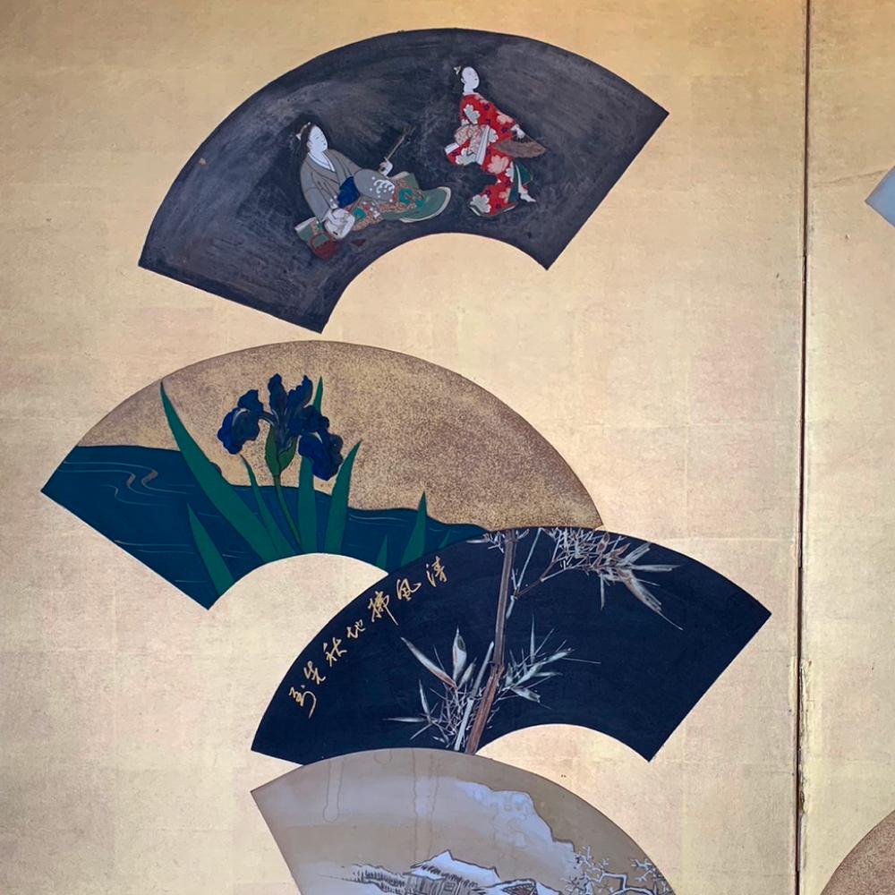Hand-Painted Taisho Period Golden Screen with Fans