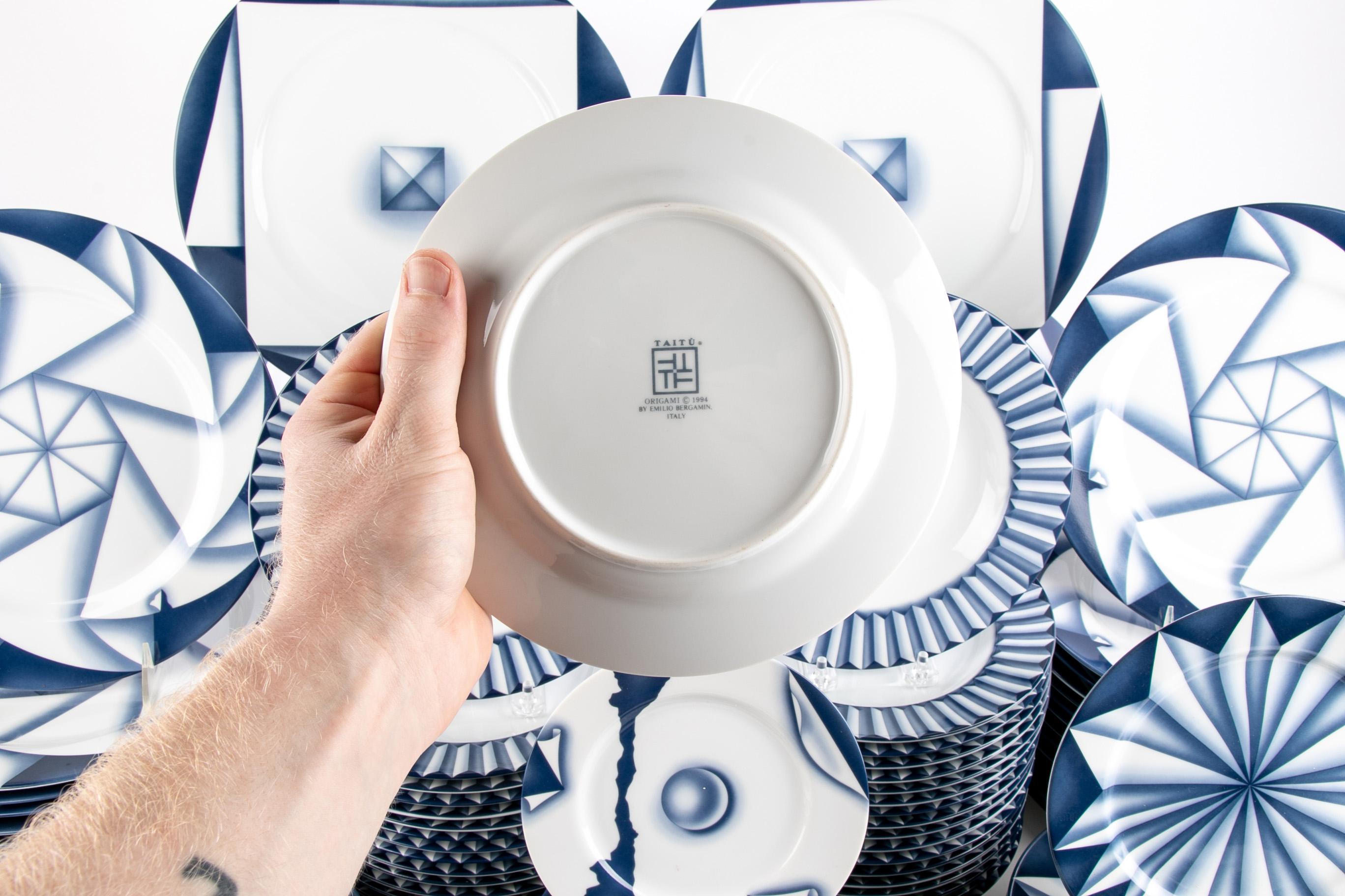Taitu Italian Designer China Dinner Service, by Emilio Bergamin, Origami Pattern 1