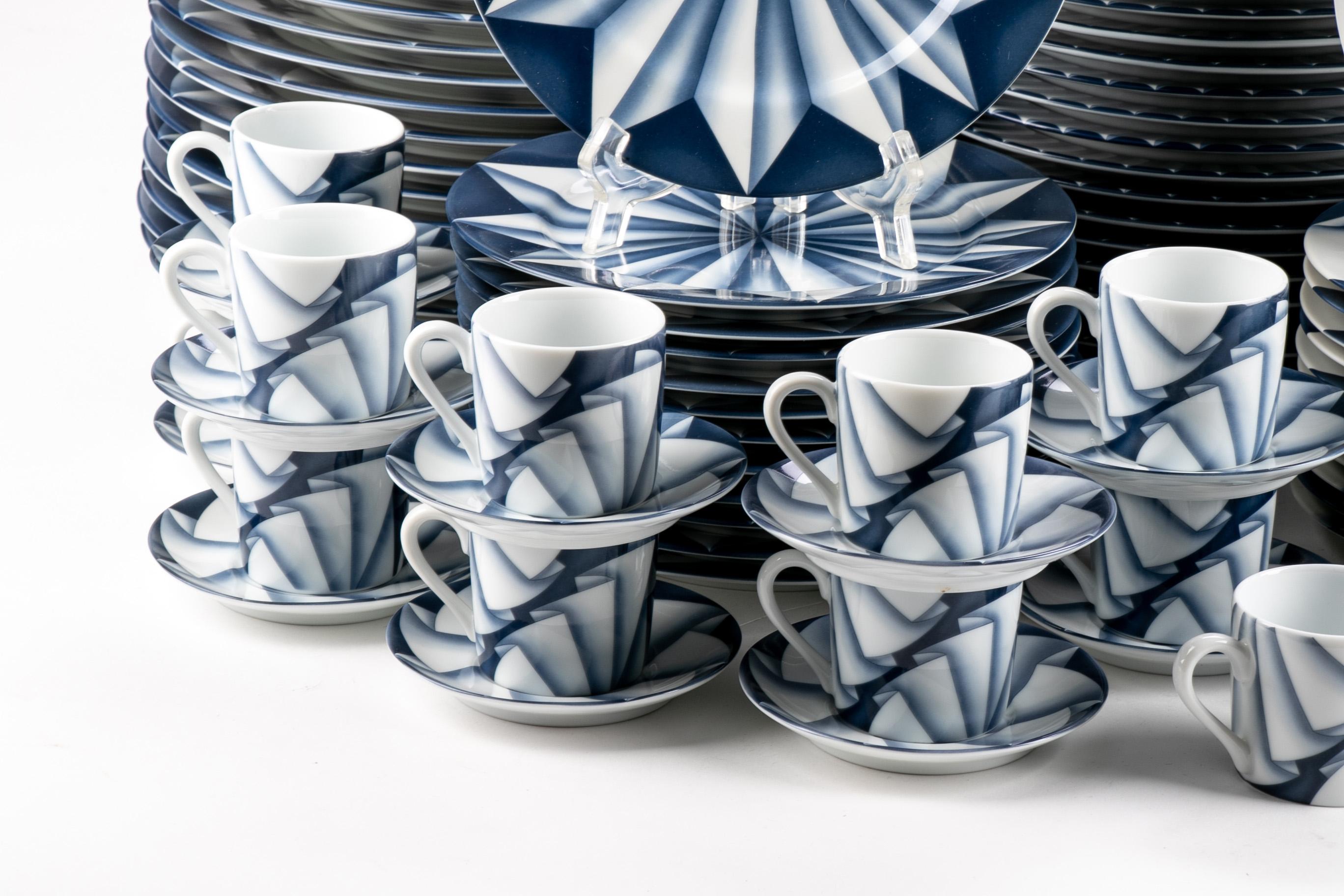 Taitu Italian Designer China Dinner Service, by Emilio Bergamin, Origami Pattern 2