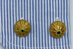 Taj Mahal Cufflinks in 18 Karat Yellow Gold with Emeralds