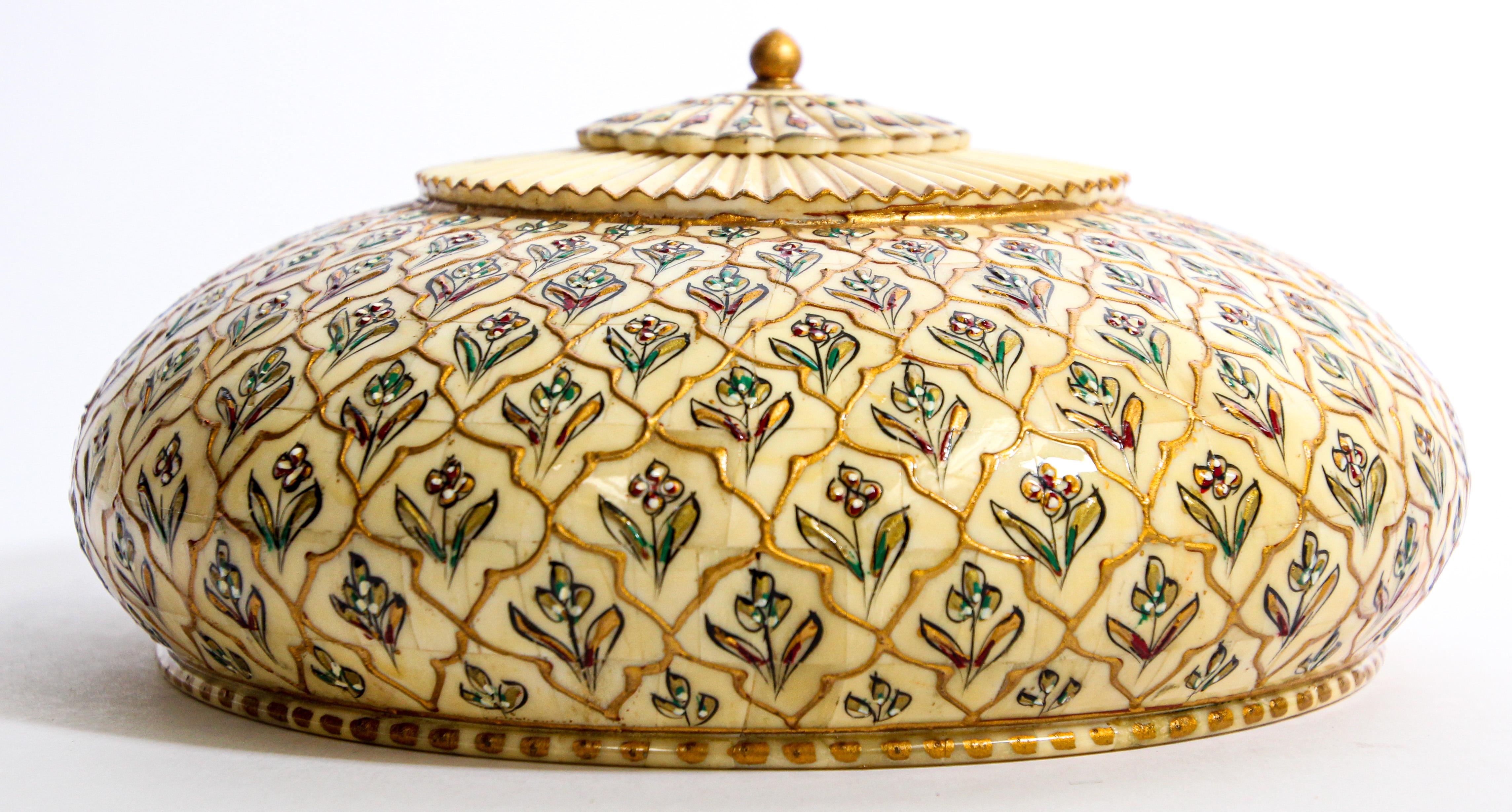 Collectible Opium Container Mughal Art Round Lidded Box 3