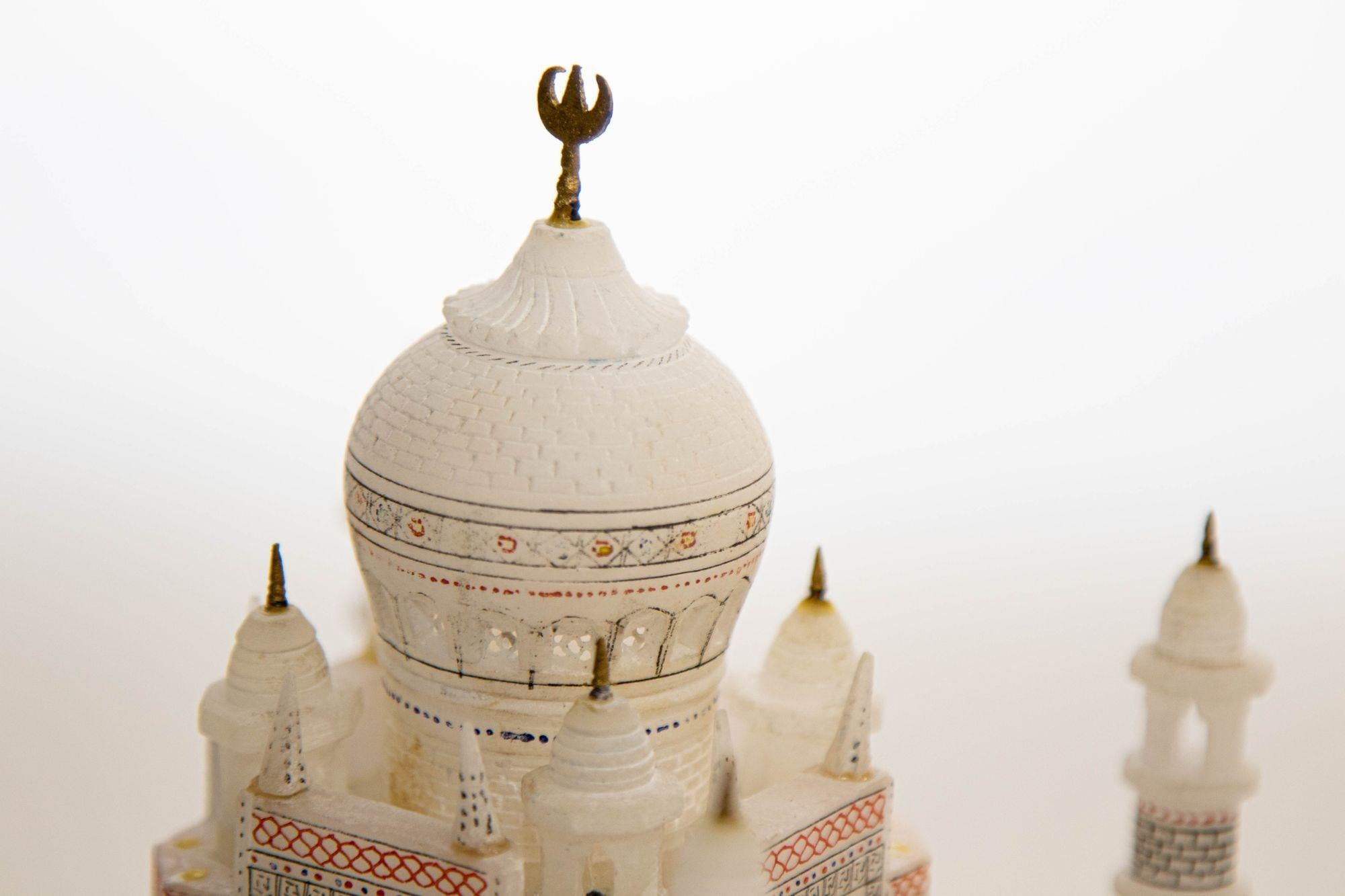 Hand-Carved Taj Mahal White Marble Hand-Crafted Collectible Miniature Model For Sale
