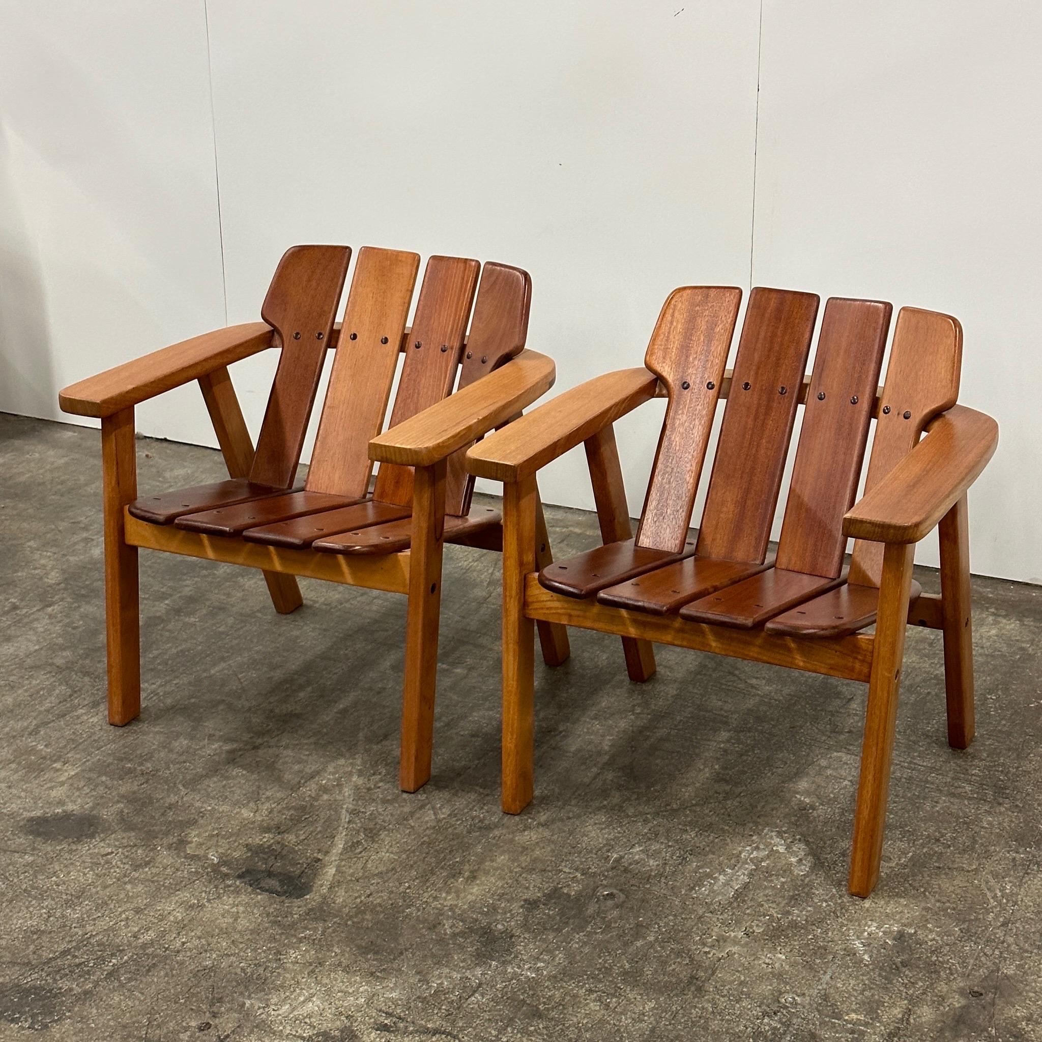 Taj Style Chairs Attributed to Sergio Rodrigues In Good Condition For Sale In Chicago, IL