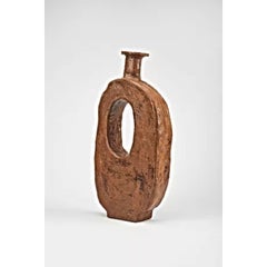 Grand vase contemporain en céramique Brown avec ouverture du corps par Willem Van Hooff
