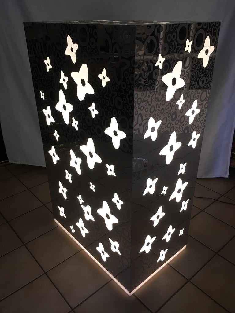 Takashi Murakami Louis Vuitton Lighted Pedestal, Flowers