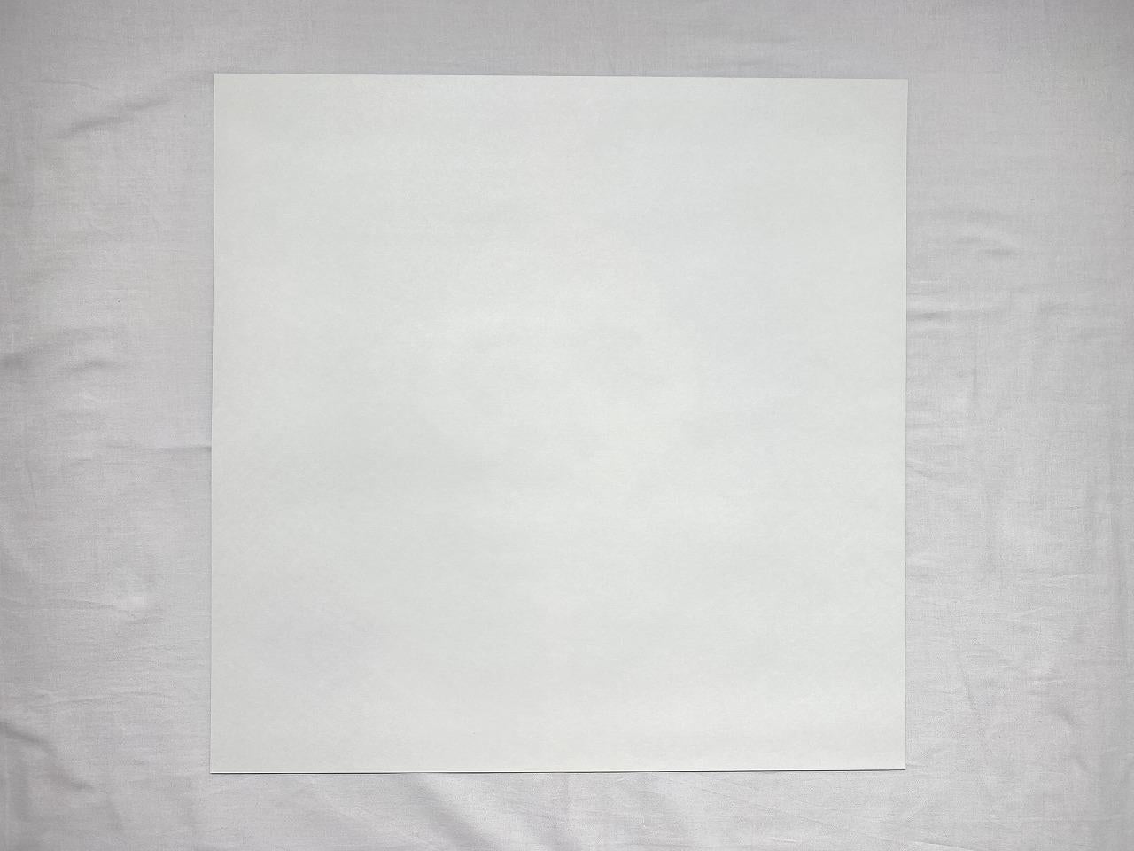Introduit en 2001 Time Bokan - bleu par Takashi Murakami
Impression offset, numérotée et signée par l'artiste
19 11/16 × 19 11/16 in
50 × 50 cm
Édition  34/300

Les Dokuro (littéralement squelettes affamés) sont des créatures légendaires de la