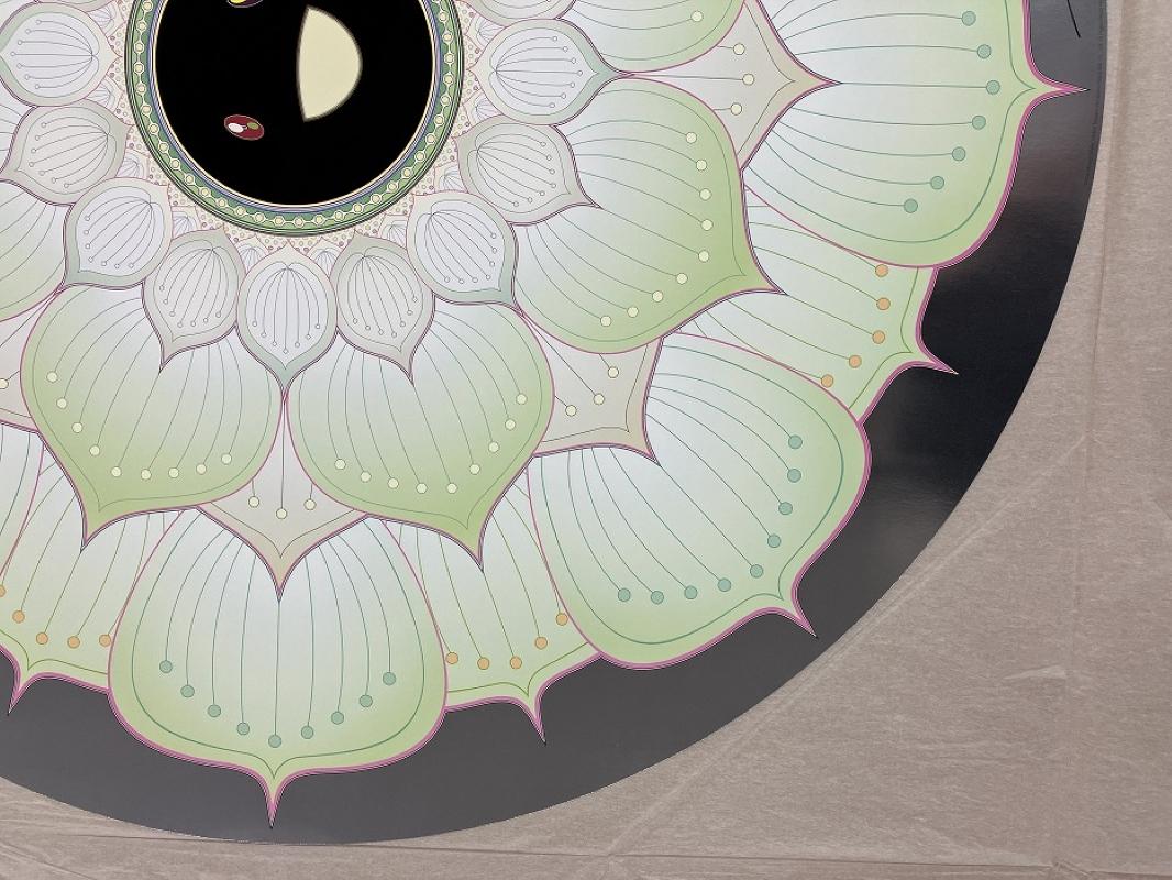 Flor de loto blanca (2010). Edición limitada (impresión) de Murakami firmada y numerada - Figurative Print Gris de Takashi Murakami