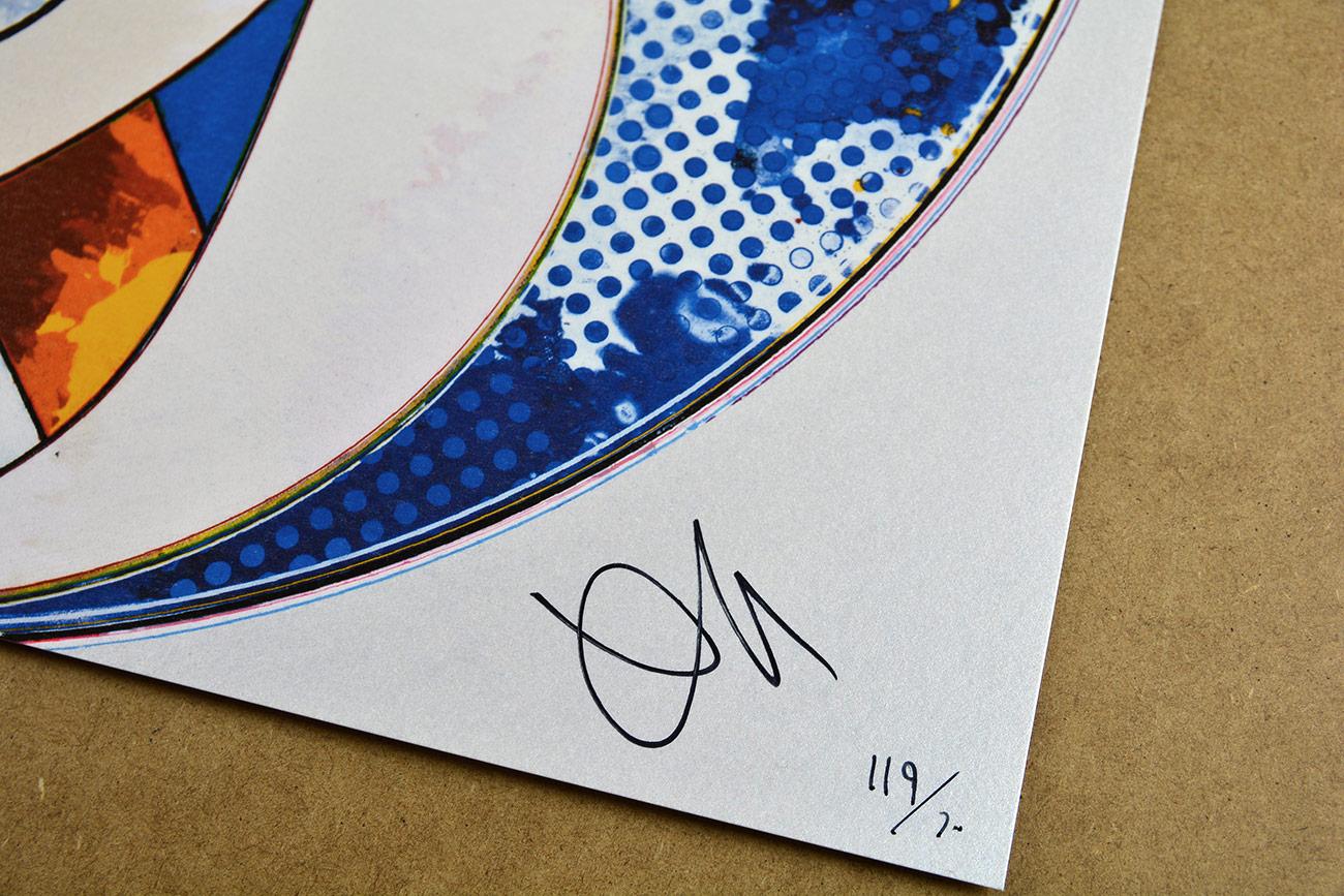 And Then x 6 (Blue: The Polke Method)
Date of creation: 2015
Medium: Offset lithograph with silver
Media: Paper
Edition: 300
Size: 50 x 50 cm
Observations: Offset lithograph with silver on paper hand signed by Takashi Murakami. Numbered edition of