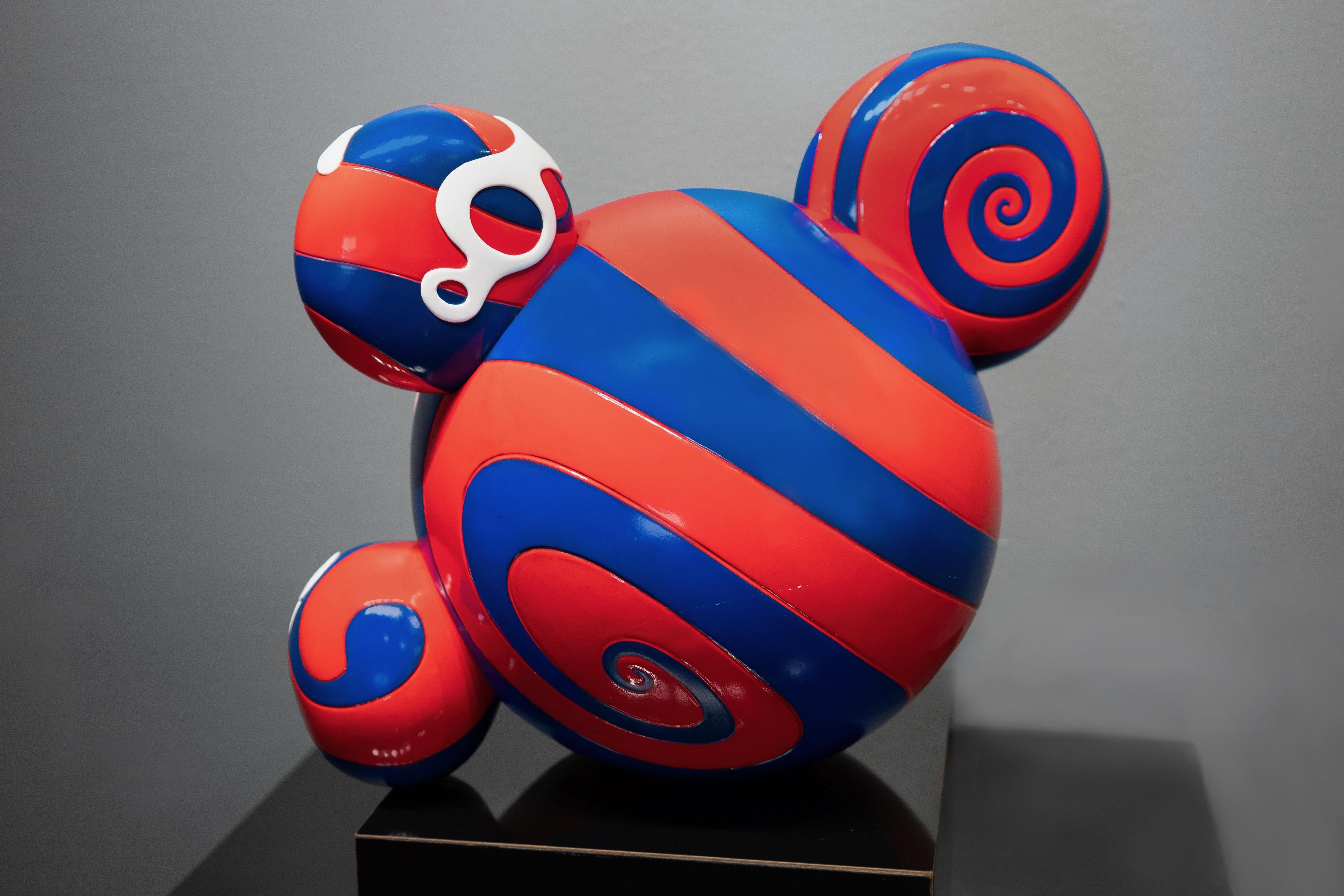 ComplexCon: Mr. Dob (rosso/blu) in vendita 1