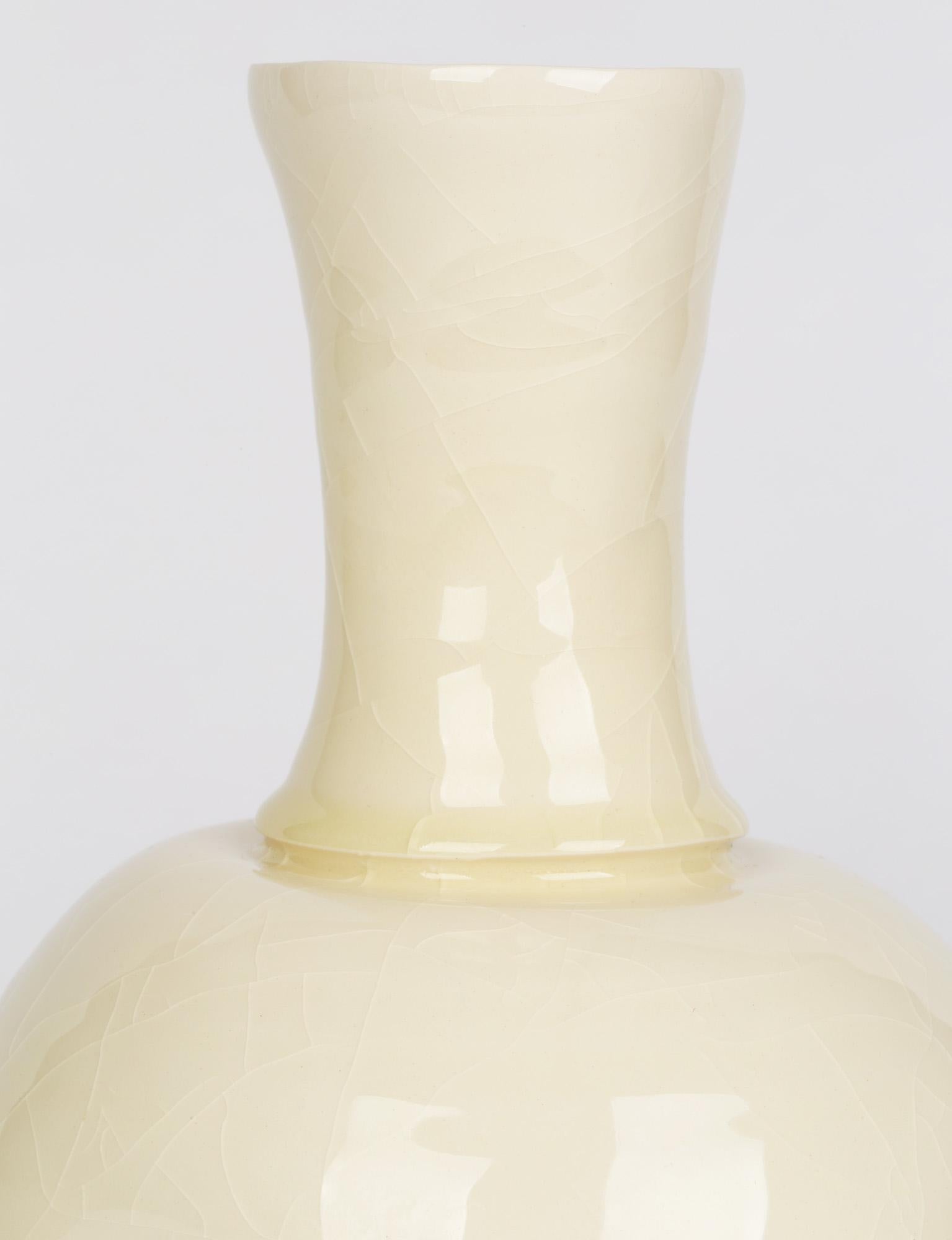 Takeshi Yasuda 'Japanese, b.1943' Creamware Studio Pottery Hand Thrown Bottle For Sale 6