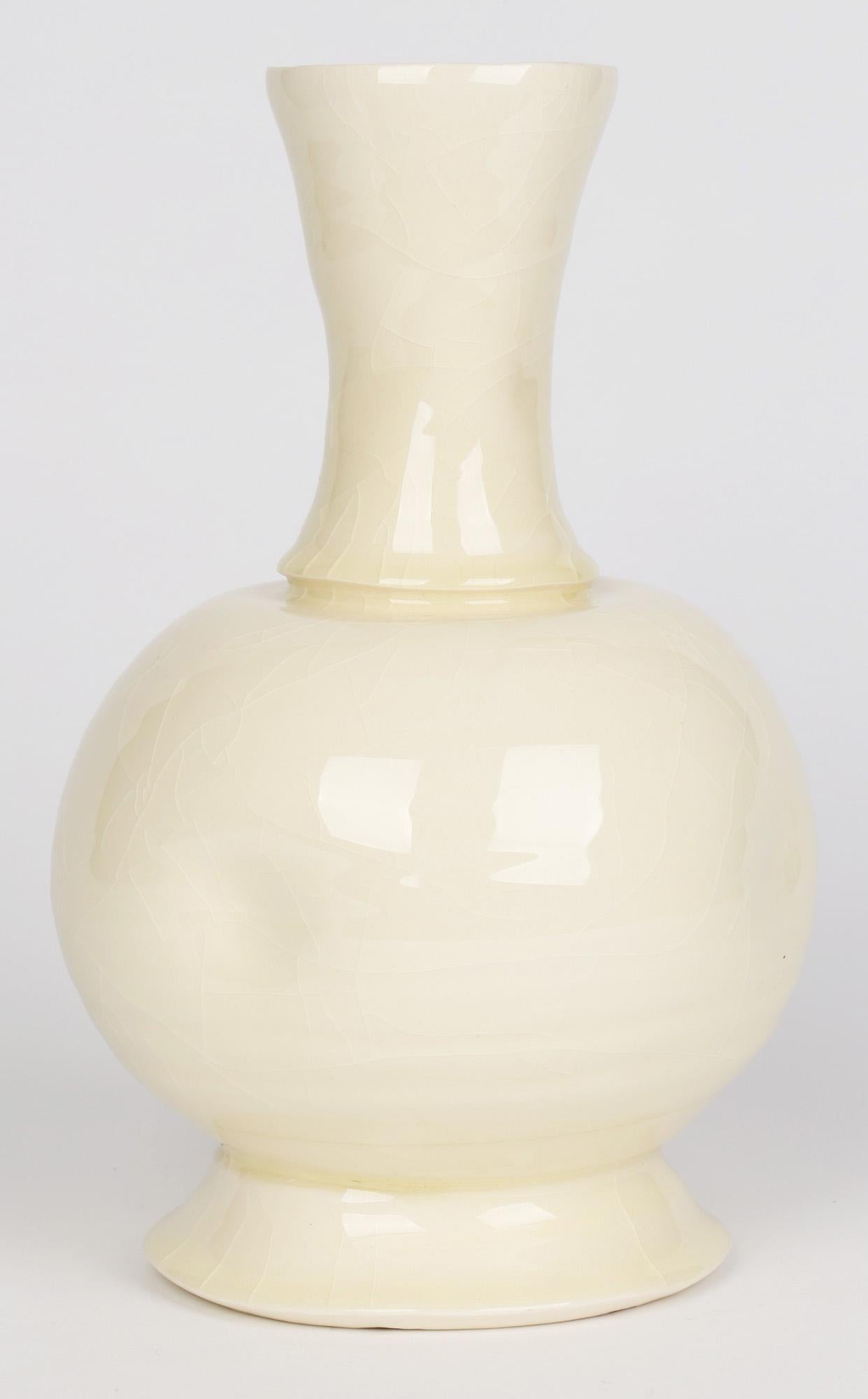 Takeshi Yasuda 'Japanese, b.1943' Creamware Studio Pottery Hand Thrown Bottle For Sale 1