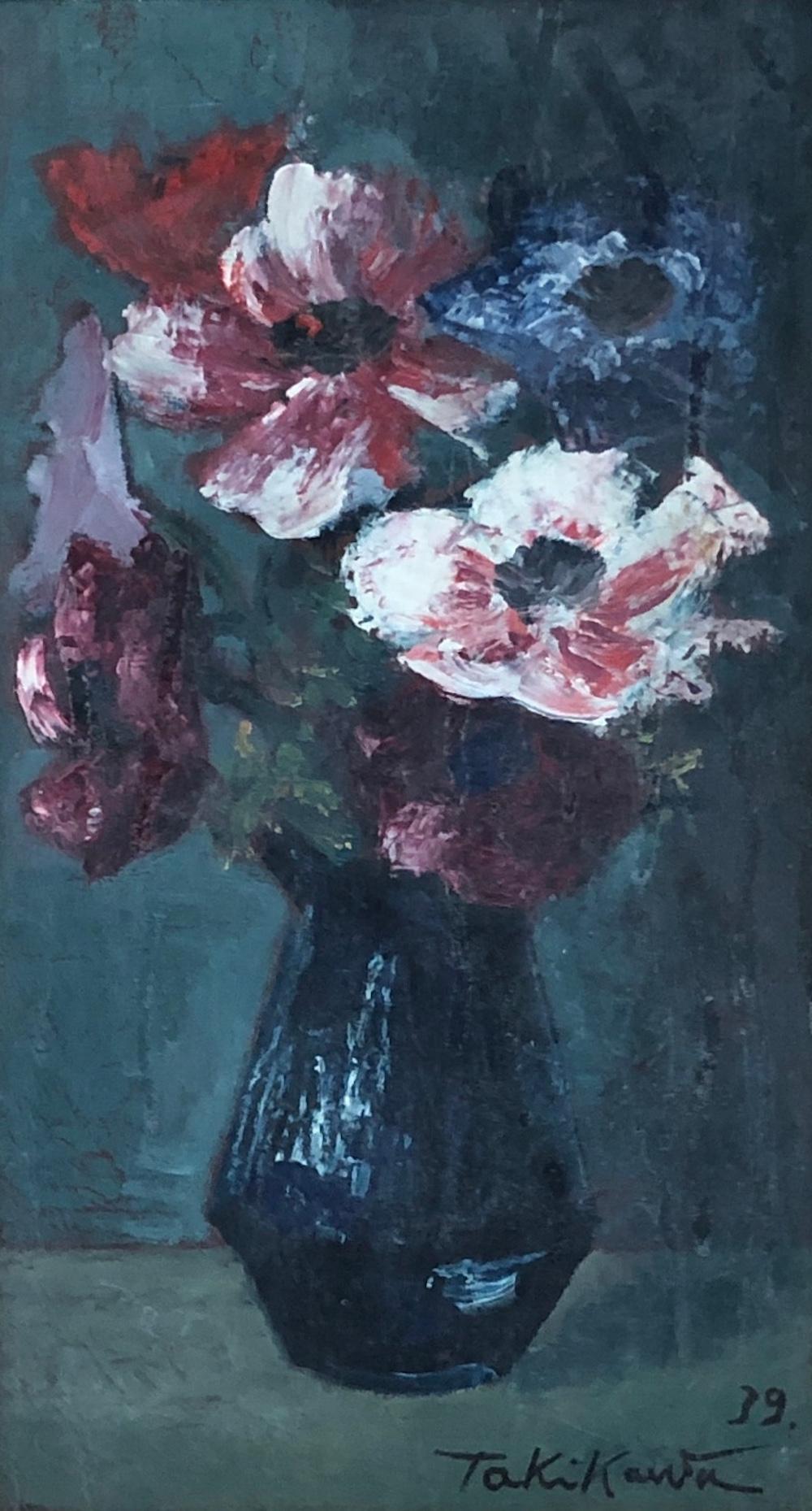 Bouquet of flowers in vase