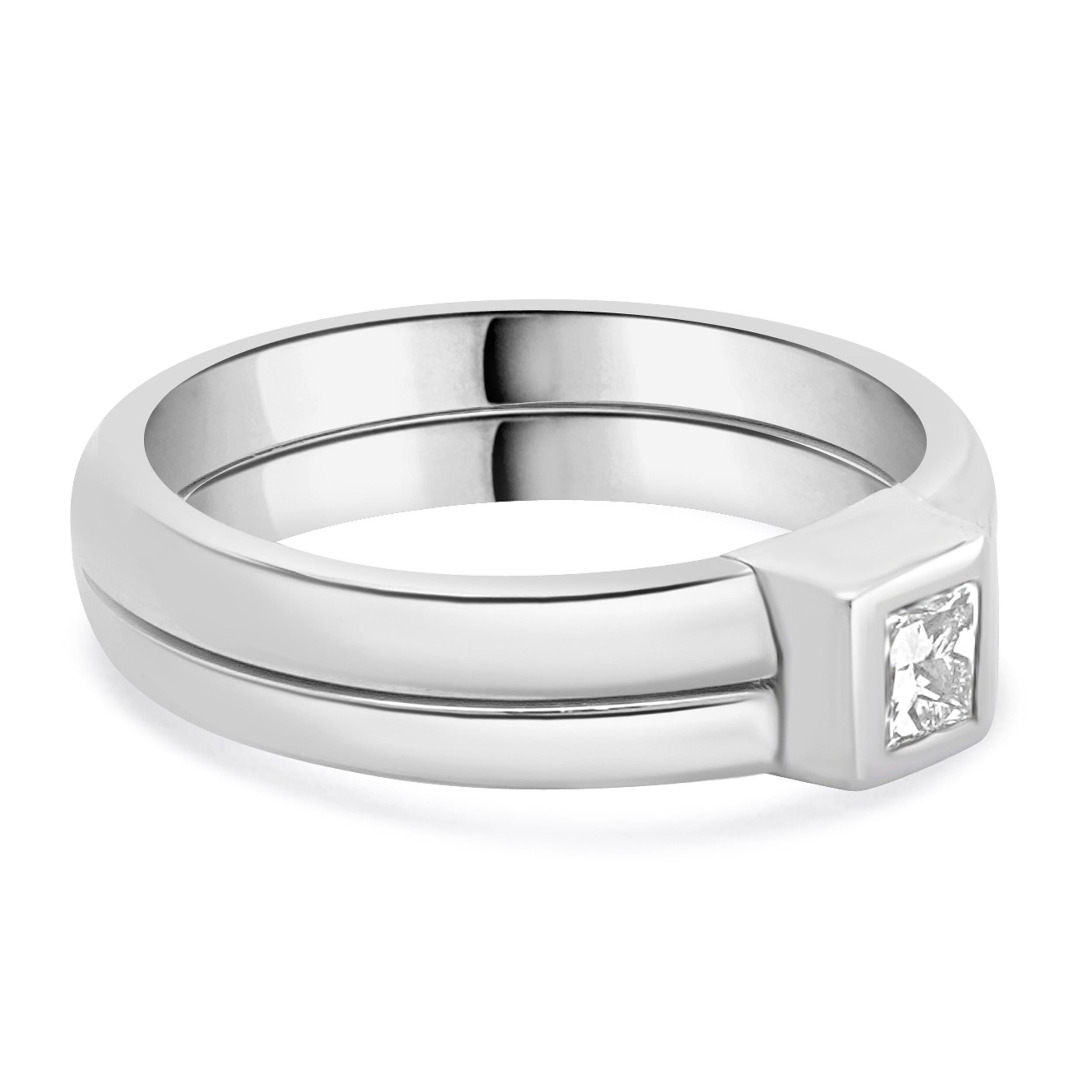 Taille princesse Whiting Bague en or blanc 14 carats diamant taille princesse en vente