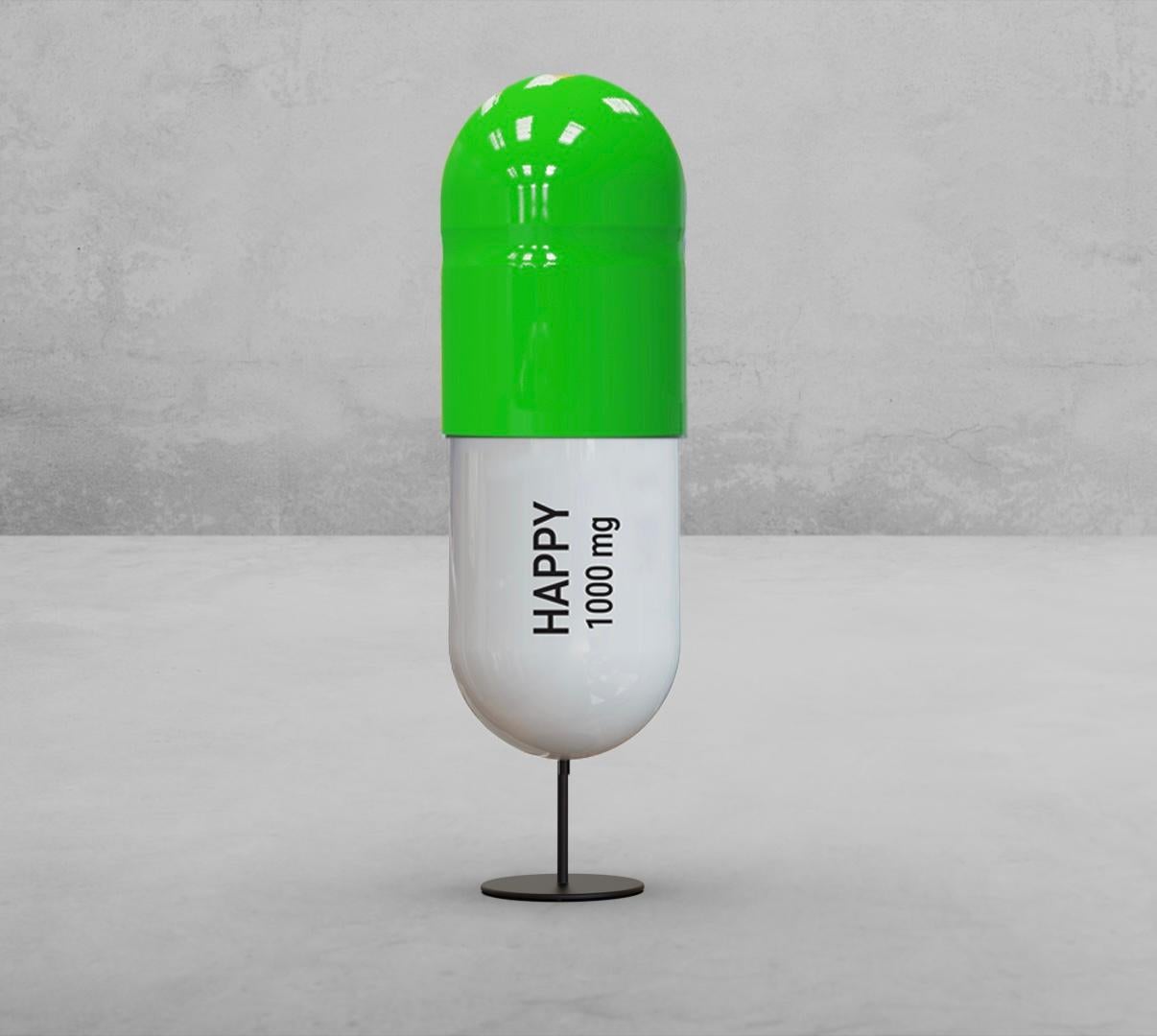 1000 MG Grüne Glückspille  -  Pop-Skulptur (Grau), Still-Life Sculpture, von Tal Nehoray