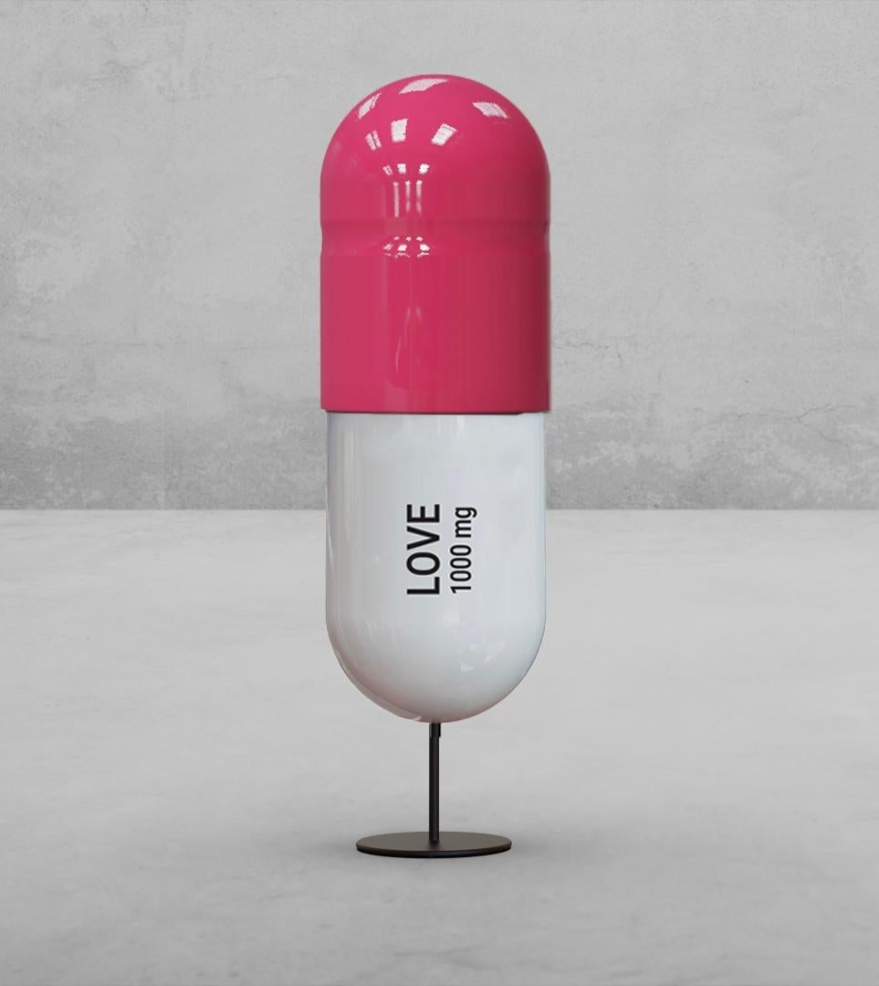 1000 MG Pink Love pill  -  pop sculpture - Sculpture by Tal Nehoray