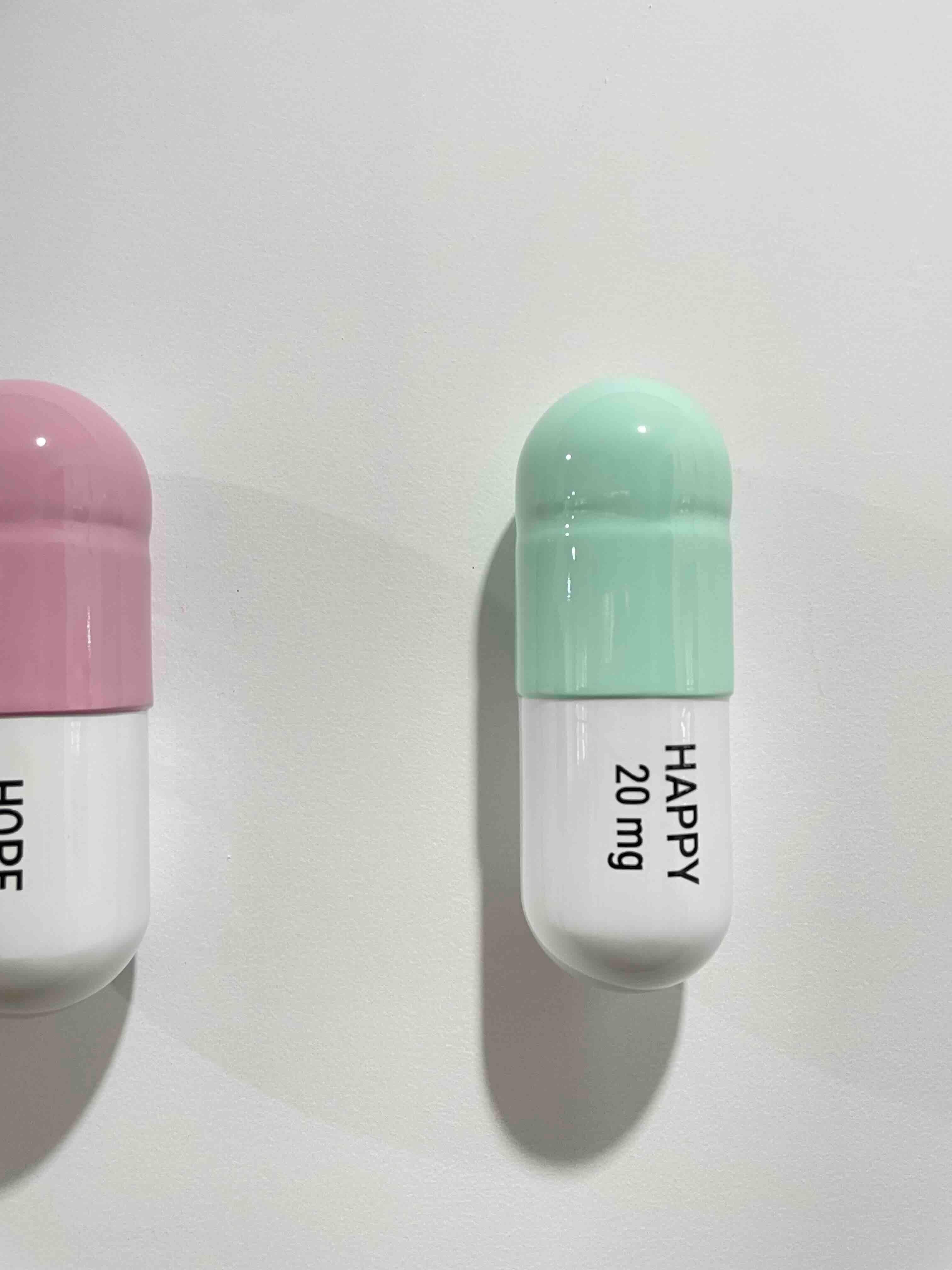 20 MG Happy Hope pastilla Combo menta, verde(rosa claro) - escultura figurativa en venta 1
