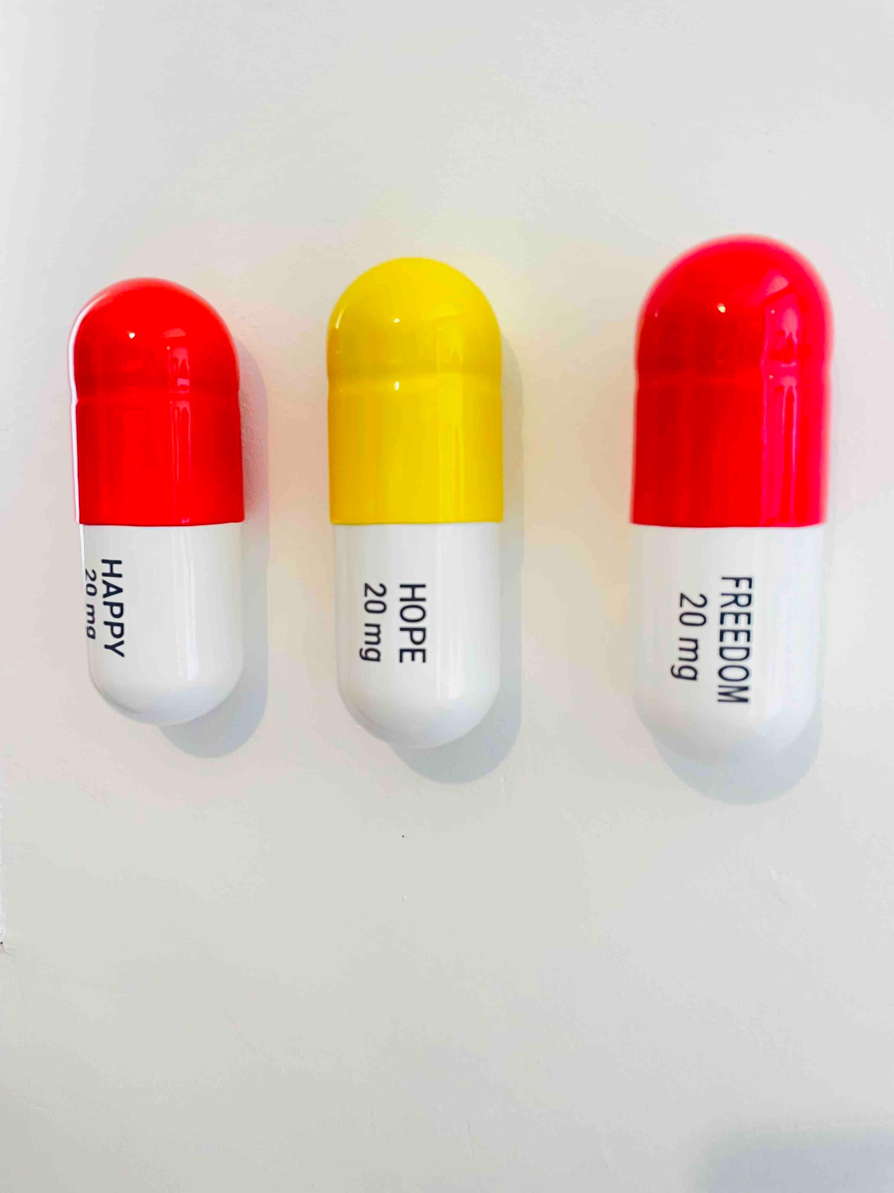20 MG Happy pill Combo (red, yellow and orange) - figurative sculpture - Sculpture by Tal Nehoray