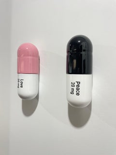 20 MG Love Peace pill Combo (light pink, black) - figurative sculpture