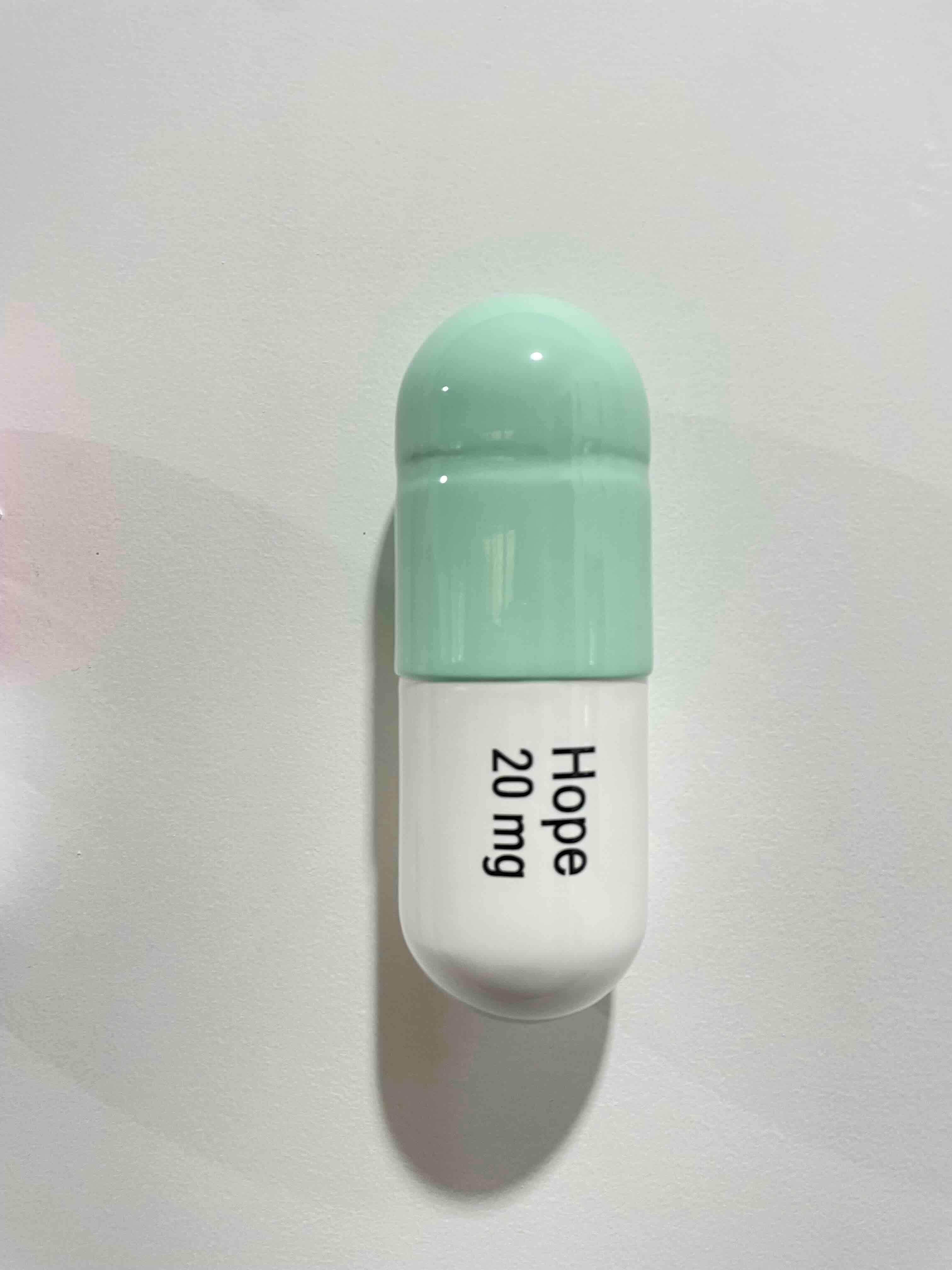 20 MG Pastilla mágica Hope Combo (rosa claro, verde menta) - escultura figurativa en venta 1