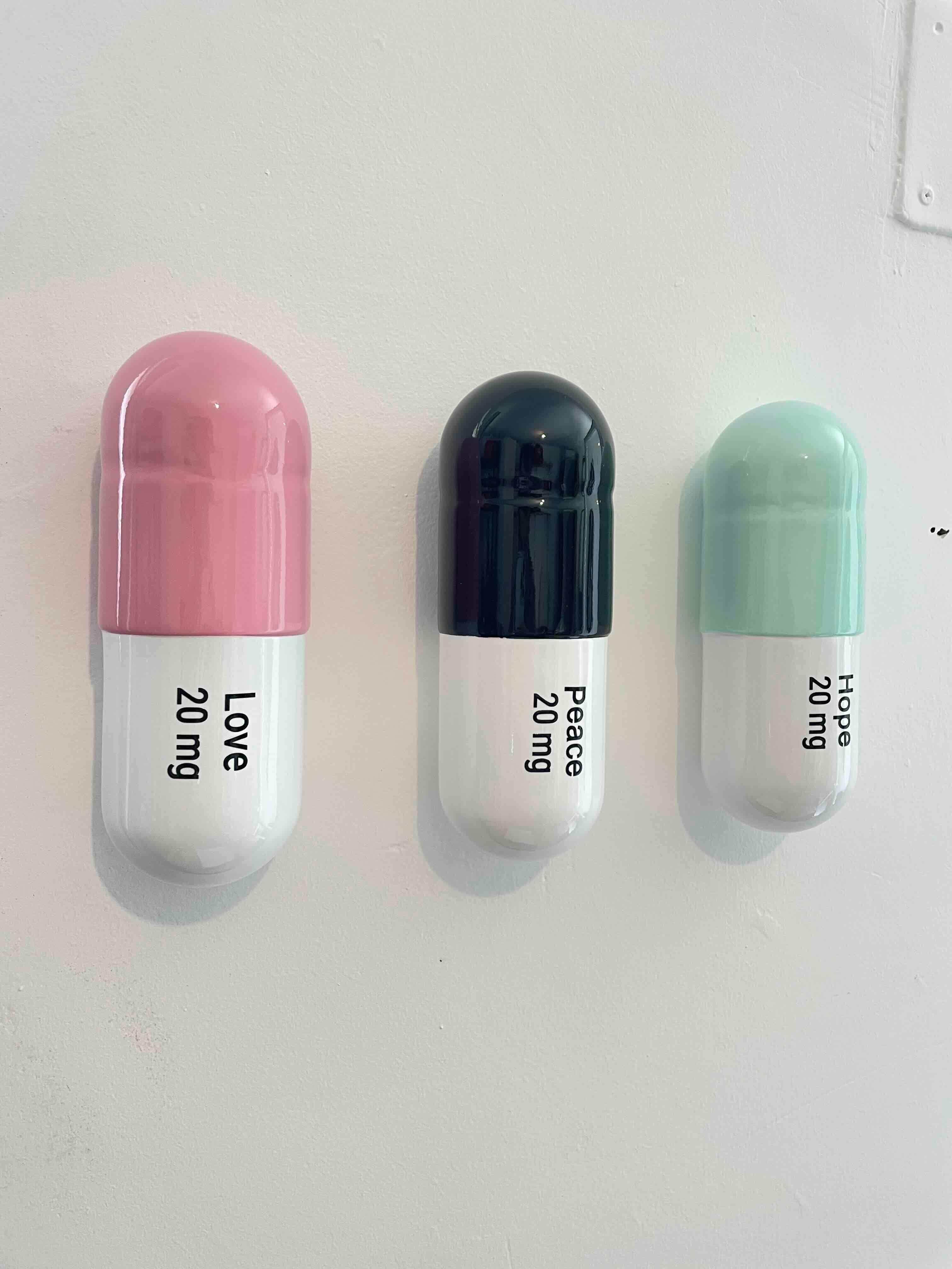 20 MG Pillole Peace, Love, Hope Combo (nero, rosa, verde menta) in vendita 1