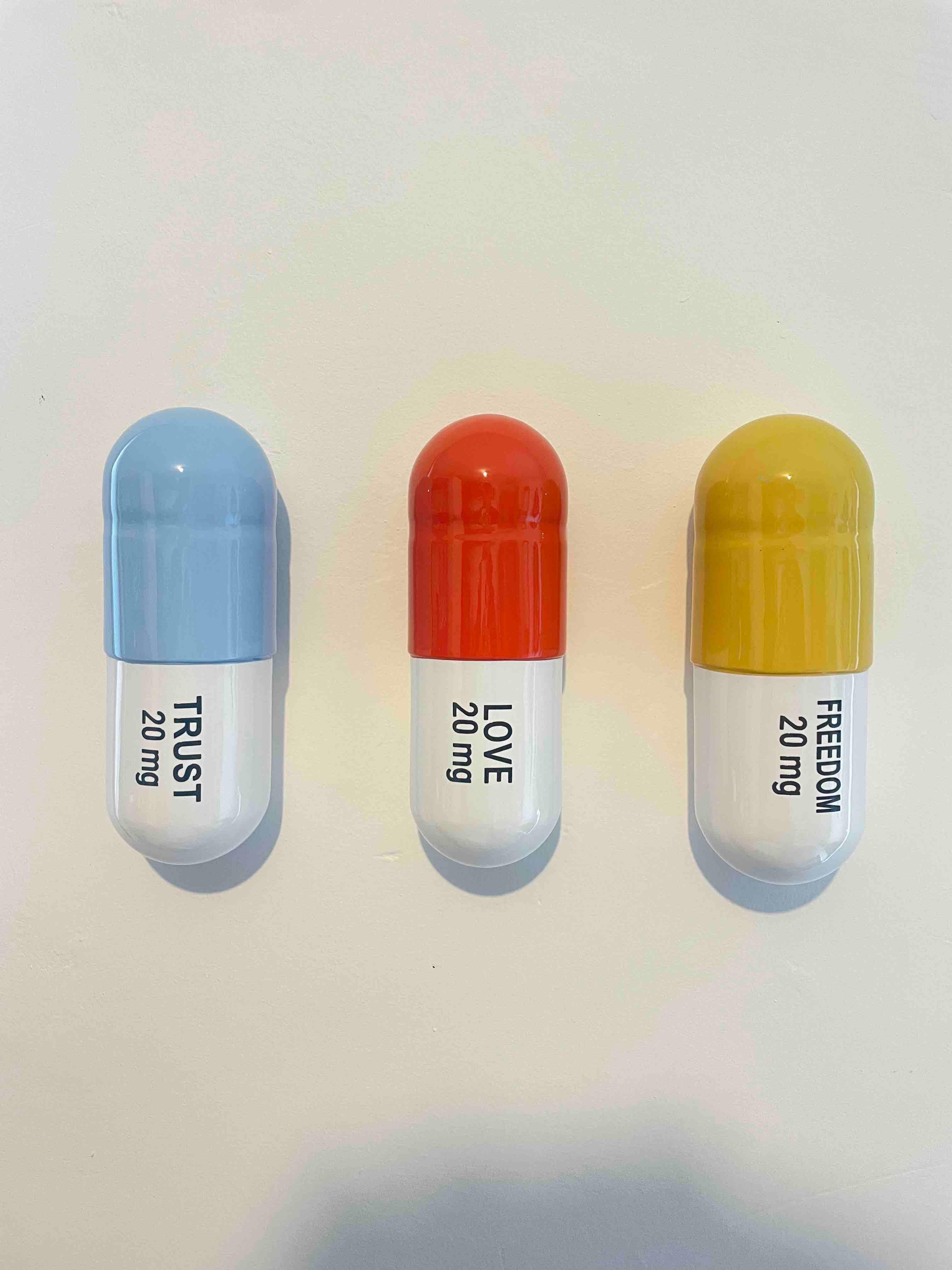Tal Nehoray Figurative Sculpture - 20 MG Trust, Love, Freedom pill Combo (turquoise, orange, yellow)