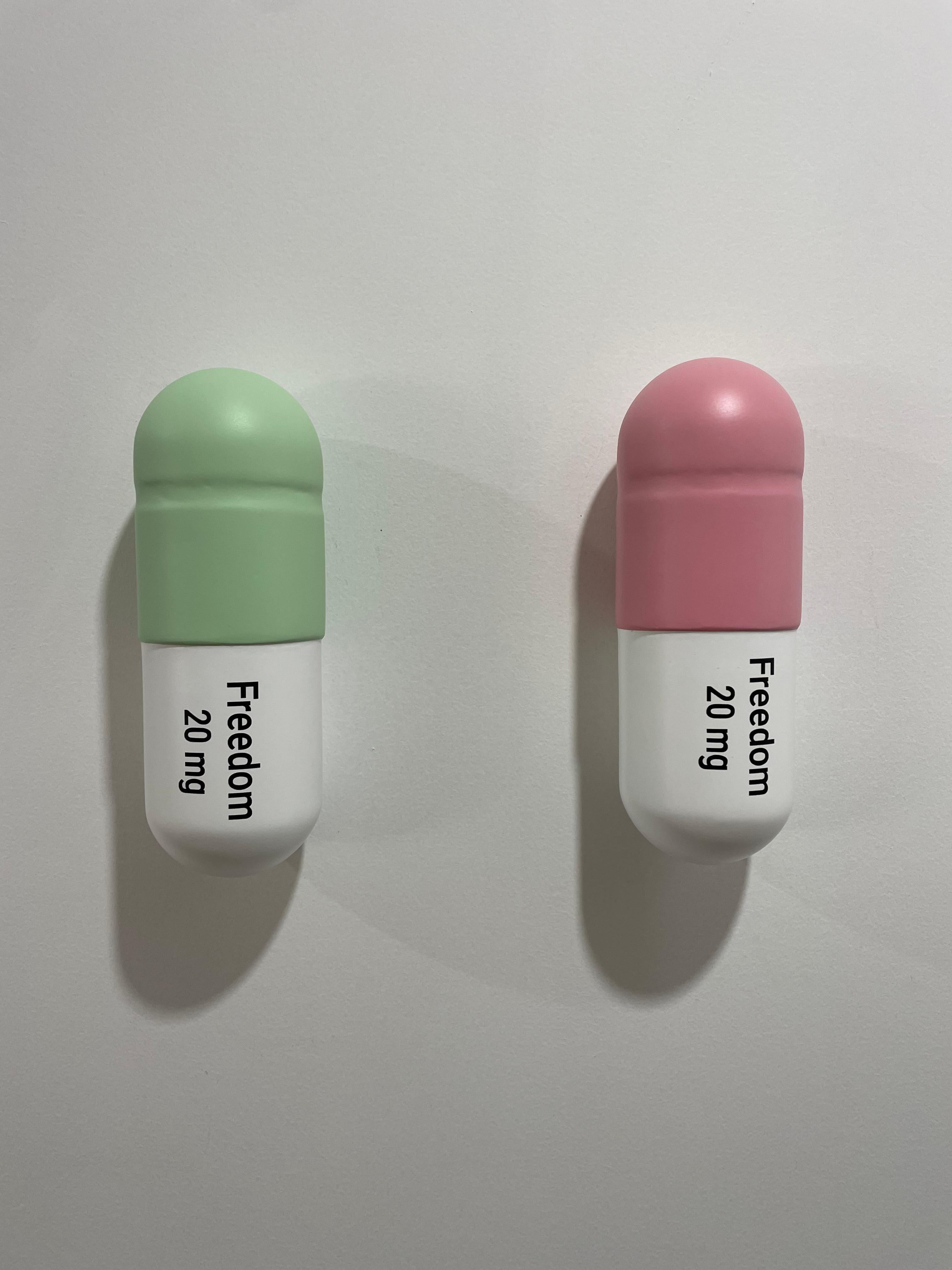 20 ML Freedom Matte pill Combo (Pink, Mint green) - figurative sculpture - Sculpture by Tal Nehoray