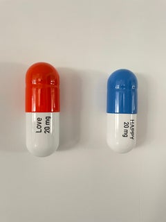 20 ML Happy Love pill Combo (blue orange white) - figurative sculpture