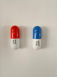 20 ML Happy Love pill Combo (blue orange white) - figurative sculpture