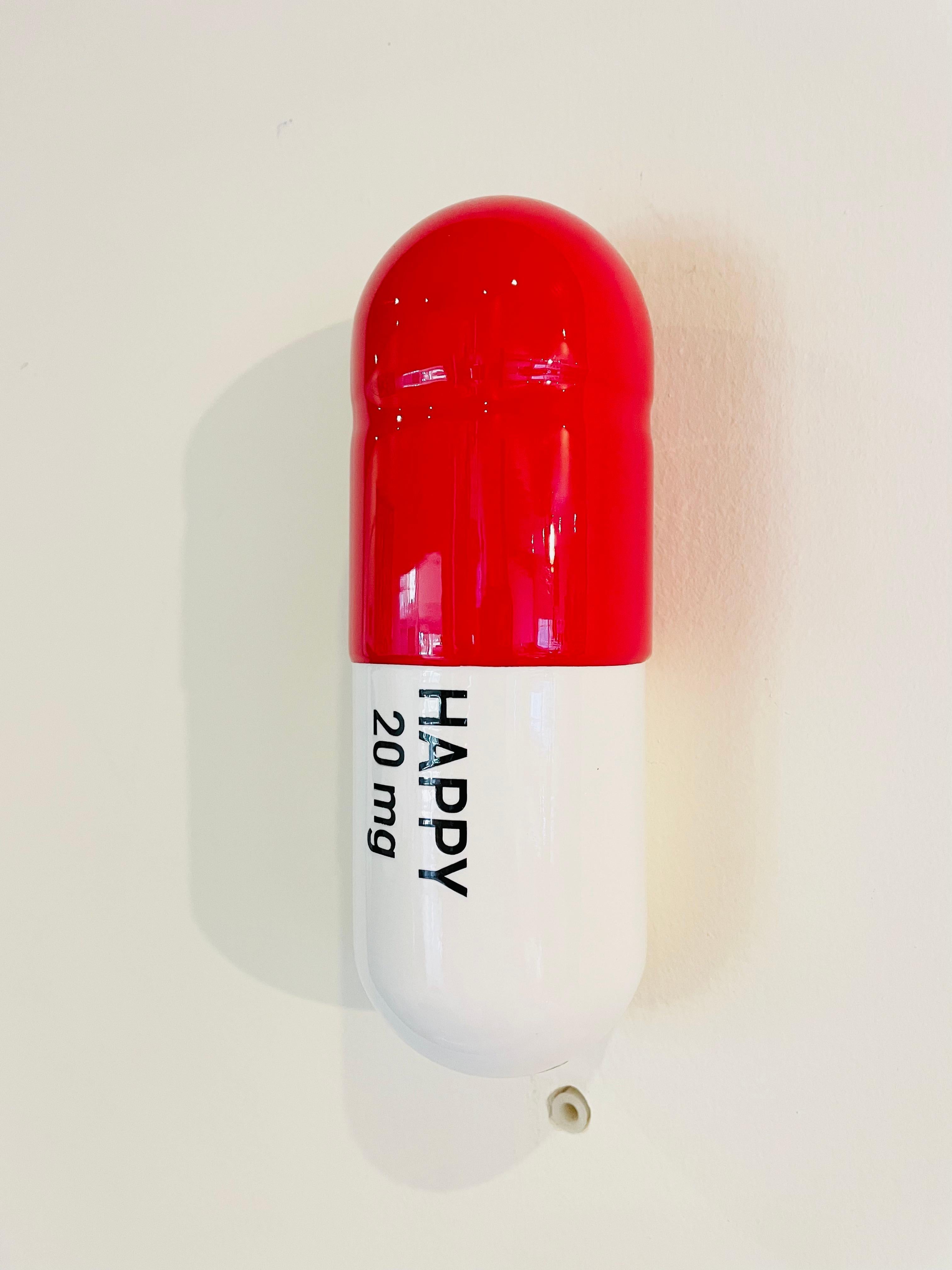 20 ml Happy pill (red and white) - figurative sculpture 1