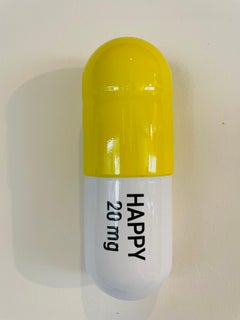 20 ML Happy pill (white and yellow) - figurative sculpture
