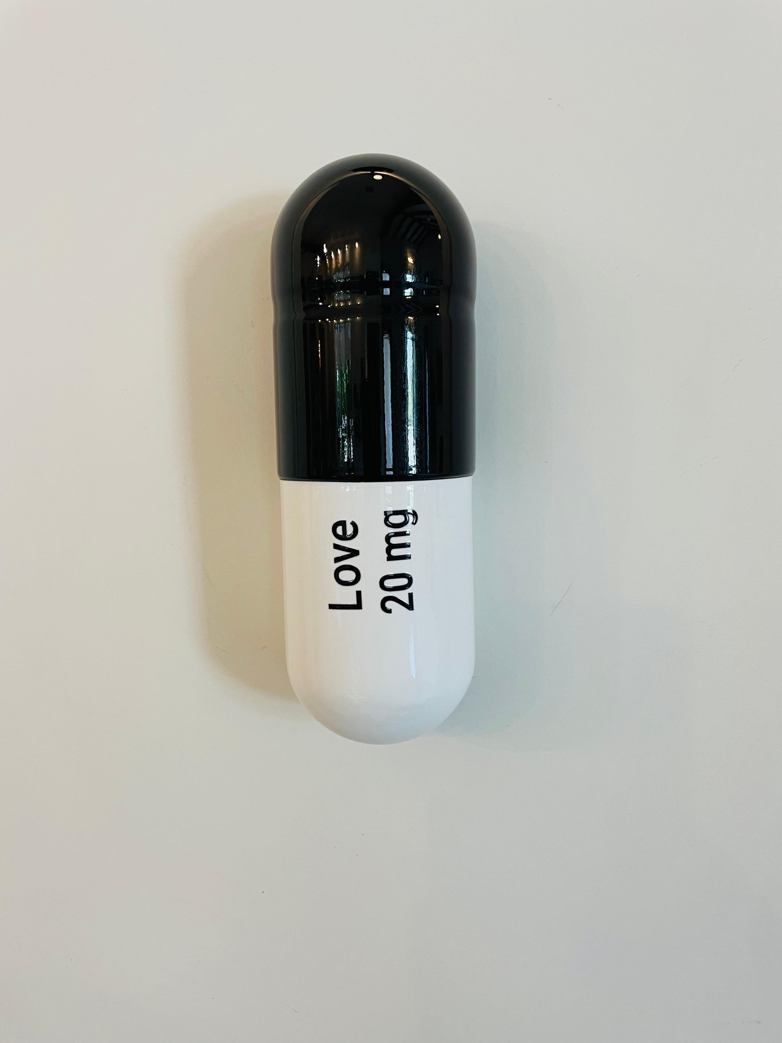 Tal Nehoray Figurative Sculpture - 20 ML Love pill (black and white) - figurative pop sculpture