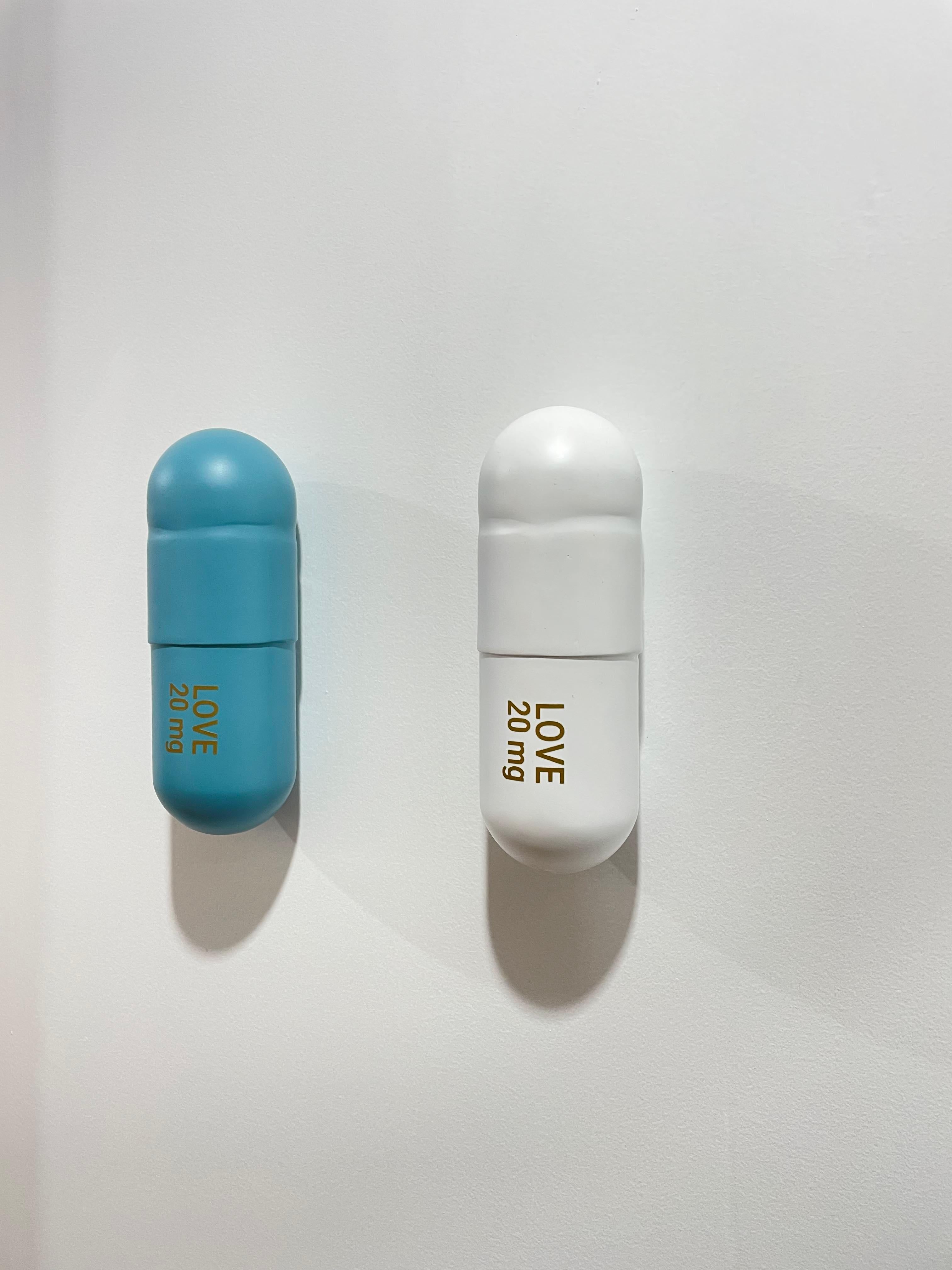 20 ML Love pill Combo (matte turquoise and white) - figurative sculpture - Sculpture by Tal Nehoray
