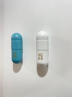 20 ML Love pill Combo (matte turquoise and white) - figurative sculpture