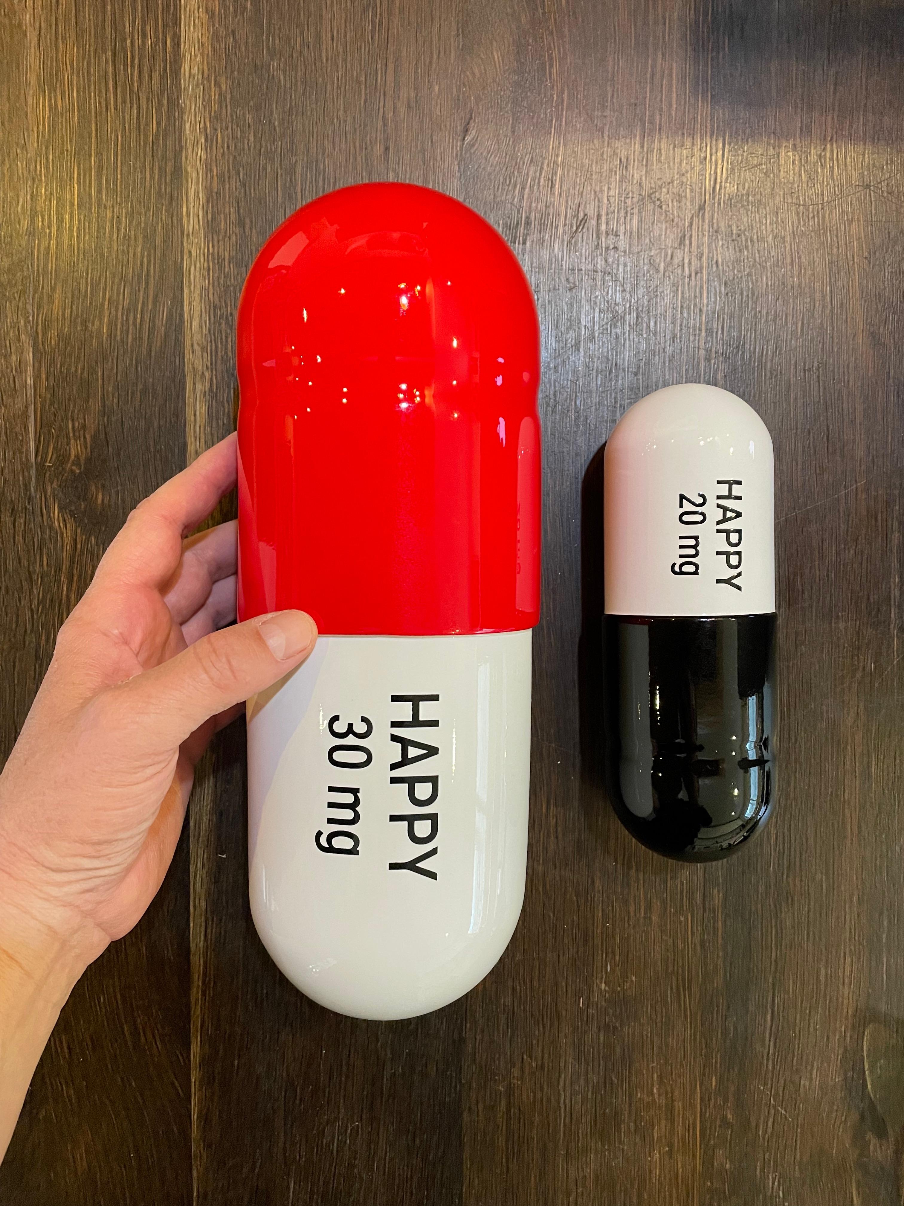 30 mg Large Happy pill (Red and White) - figurative sculpture 1