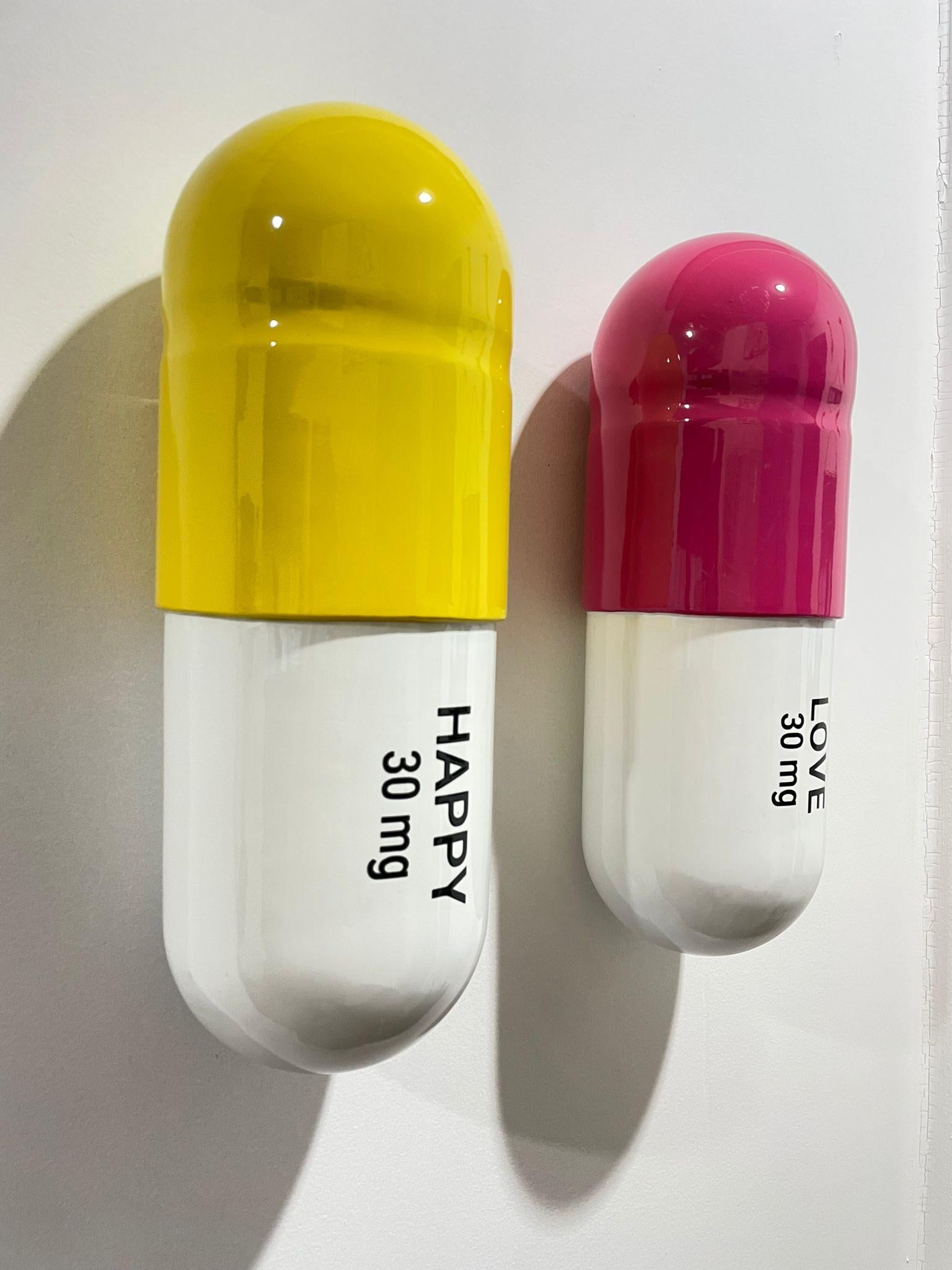 30 MG Love Happy pill Combo (Yellow, magenta pink) - figurative sculpture - Sculpture by Tal Nehoray