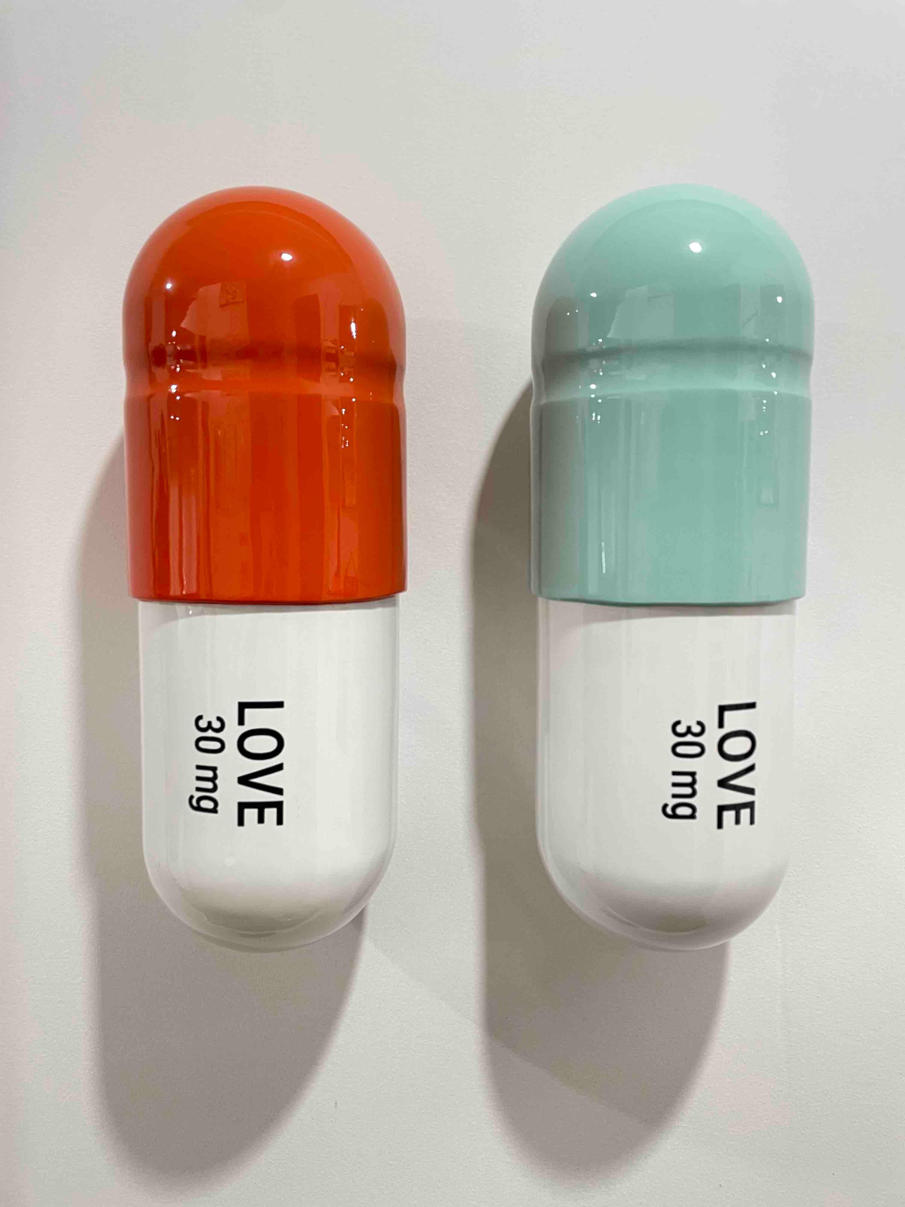 30 MG Love pill Combo (mint green, orange) - figurative sculpture - Sculpture by Tal Nehoray
