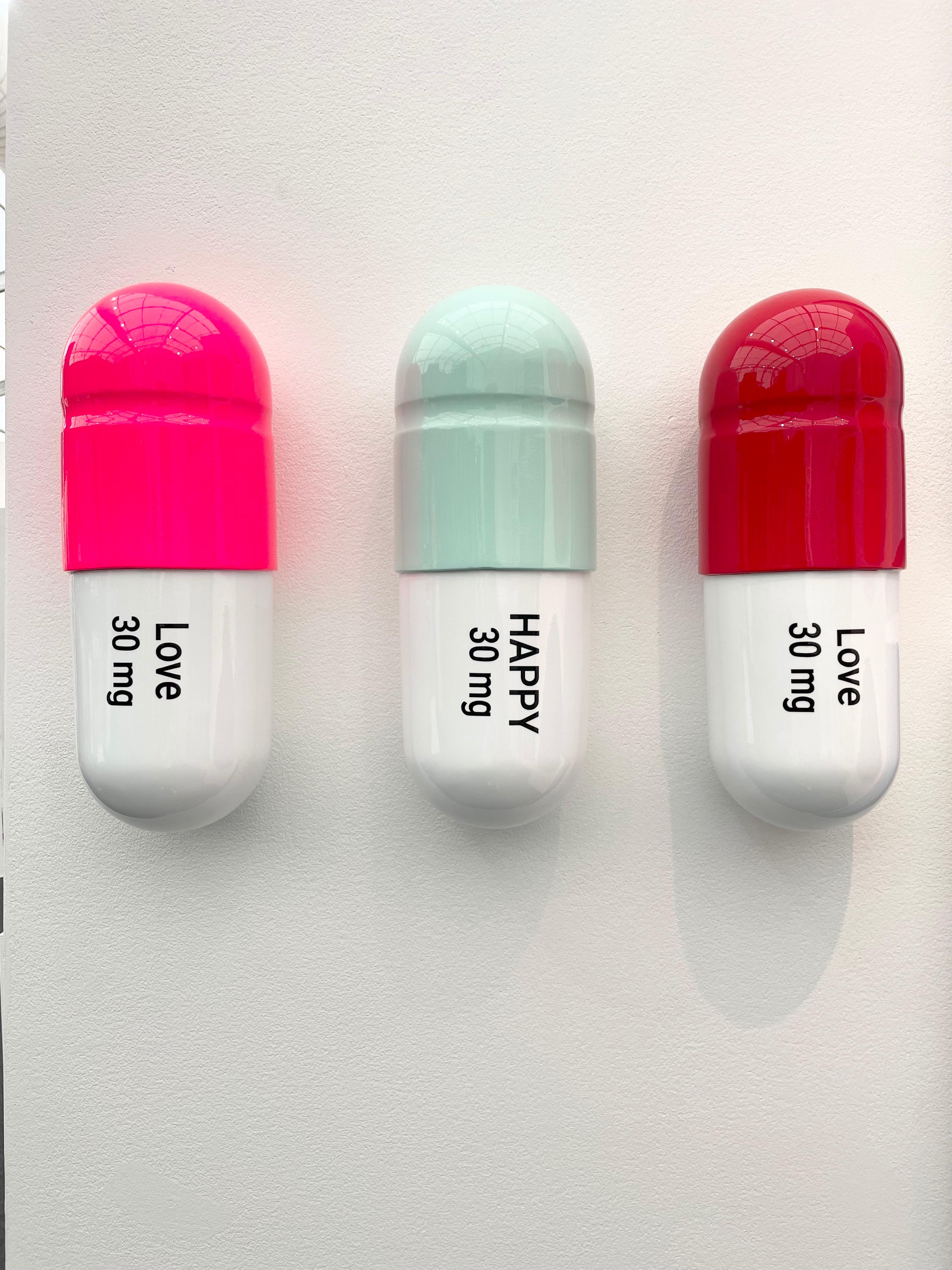 Tal Nehoray Still-Life Sculpture - 30 ML Happy Love pill Combo (Mint green, pink, red) - figurative sculpture
