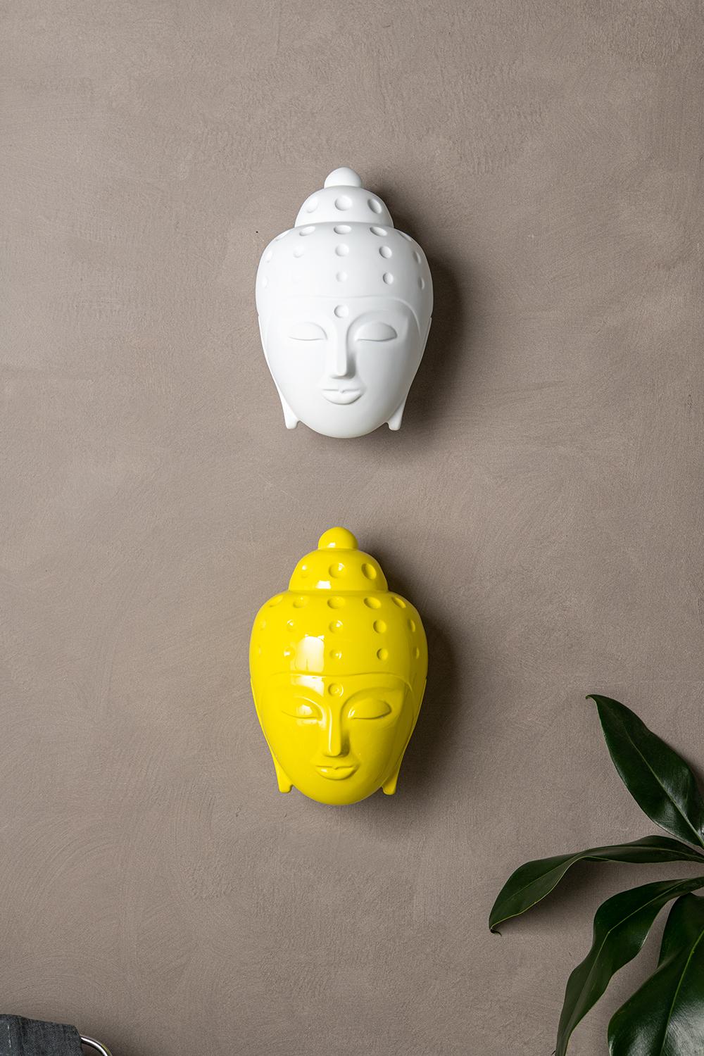 Sculpture contemporaine de tête de bouddha bouddhiste - peinte en peinture de voiture jaune en vente 4