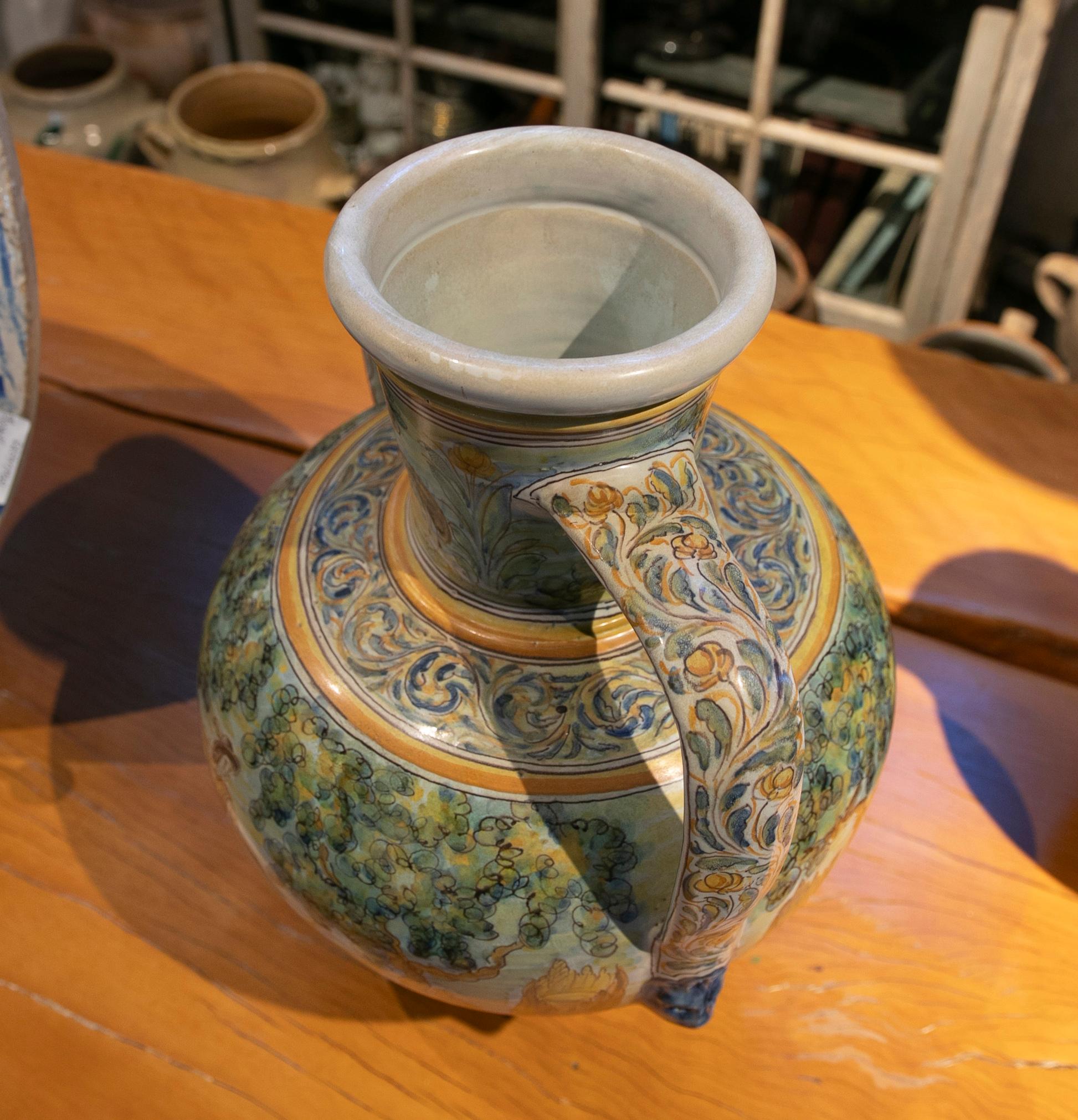 Talavera-Vase mit handbemalten, glasierten Henkeln im Angebot 2