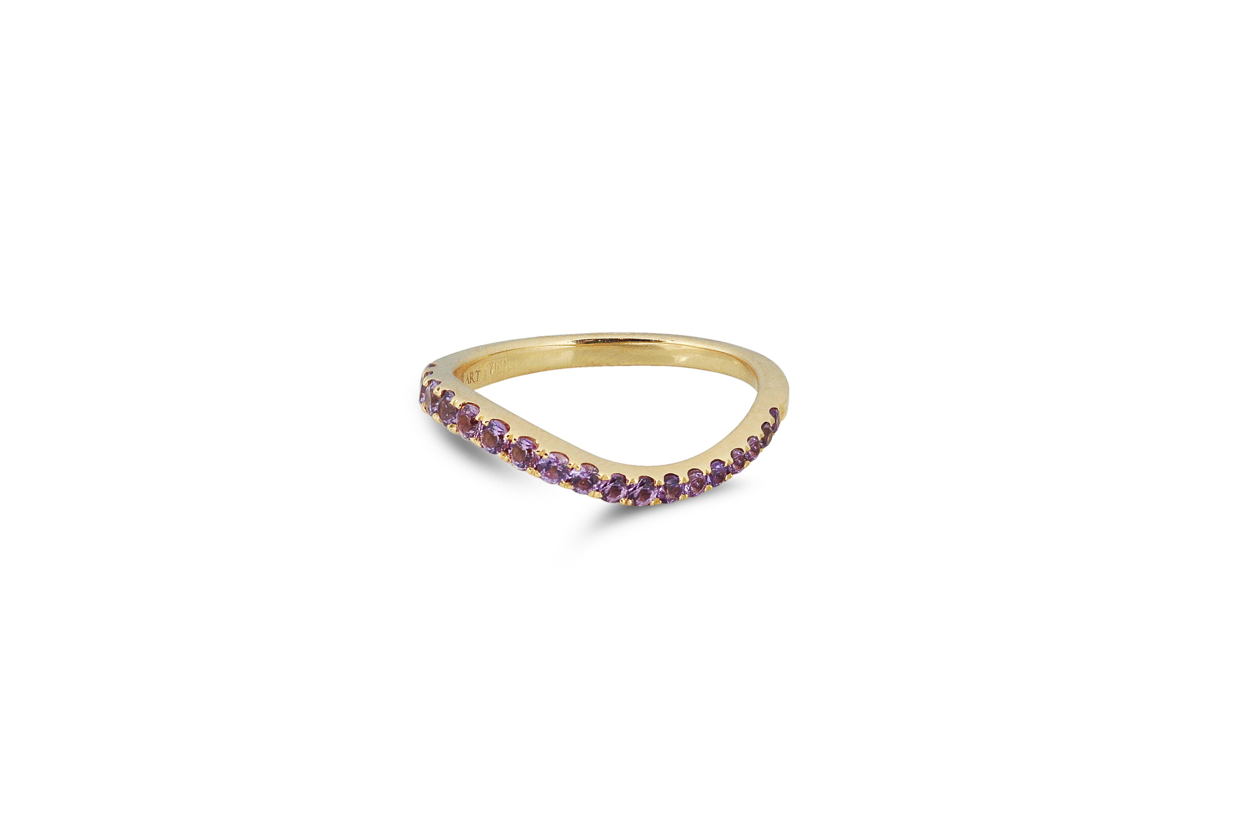 Talay Flow Skinny Wave Purple Sapphire Ring in 18K Gold In New Condition For Sale In Bangkok, 10